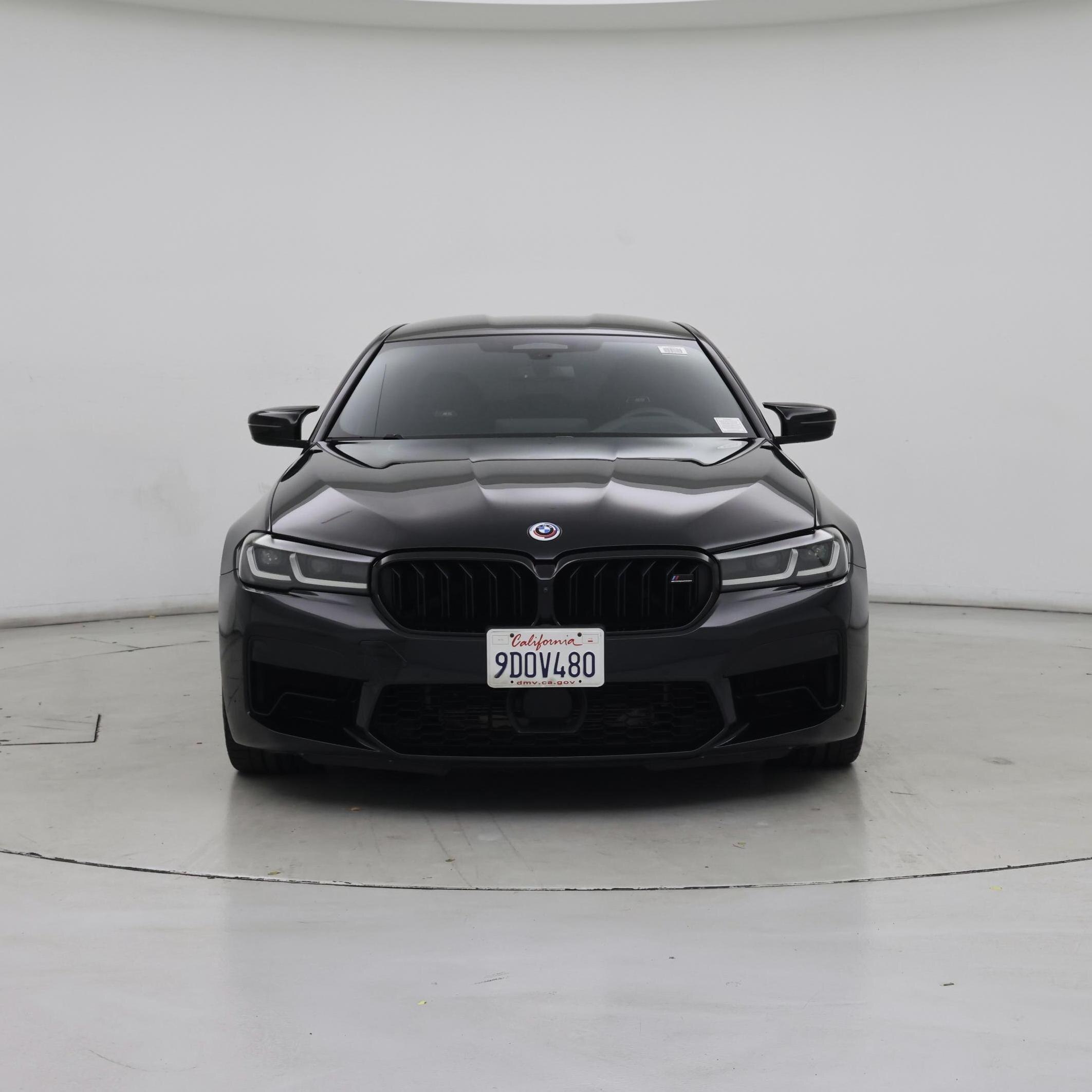 Thumbnail: 2023 BMW M5 - 5