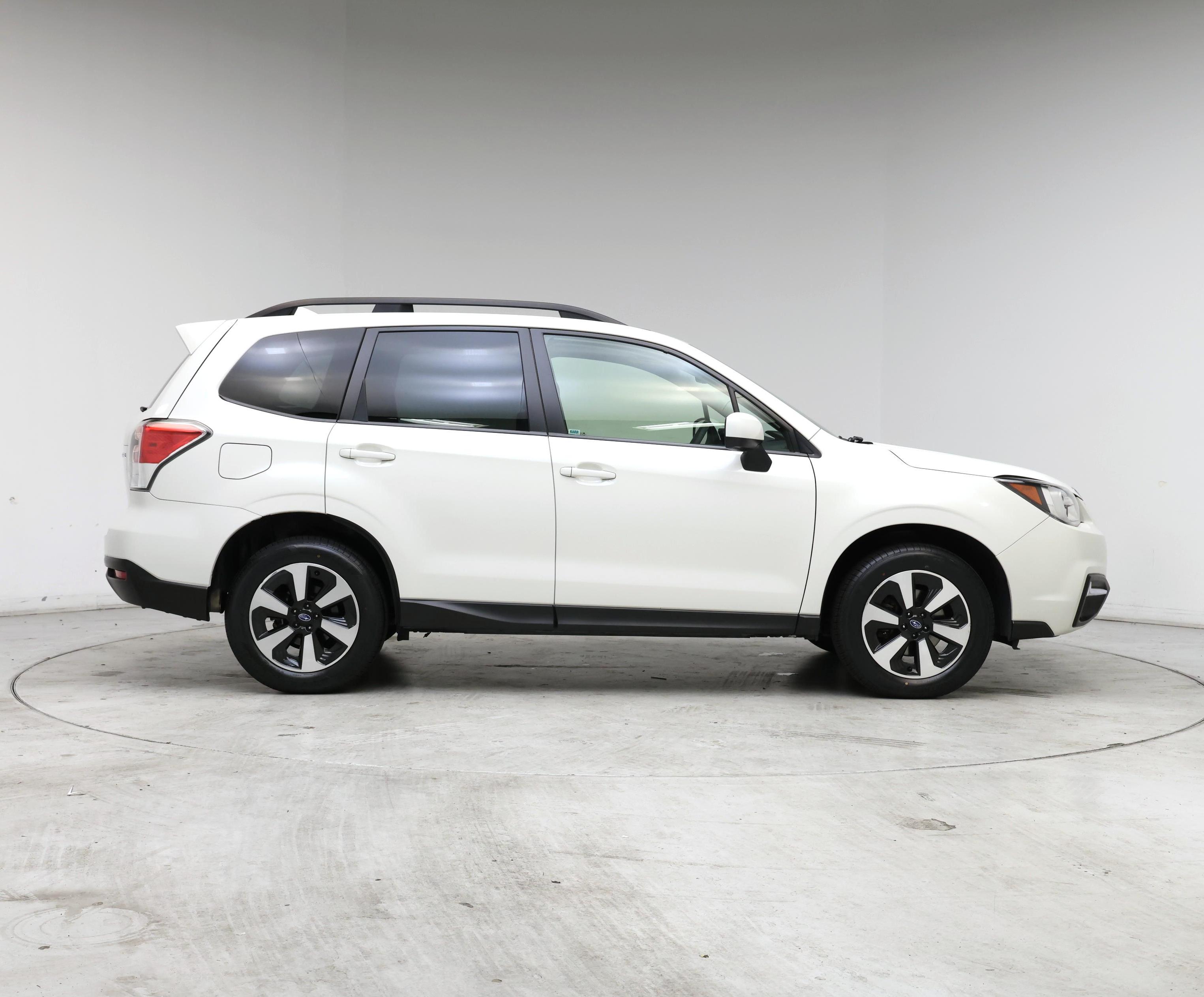 Thumbnail: 2018 Subaru Forester - 7