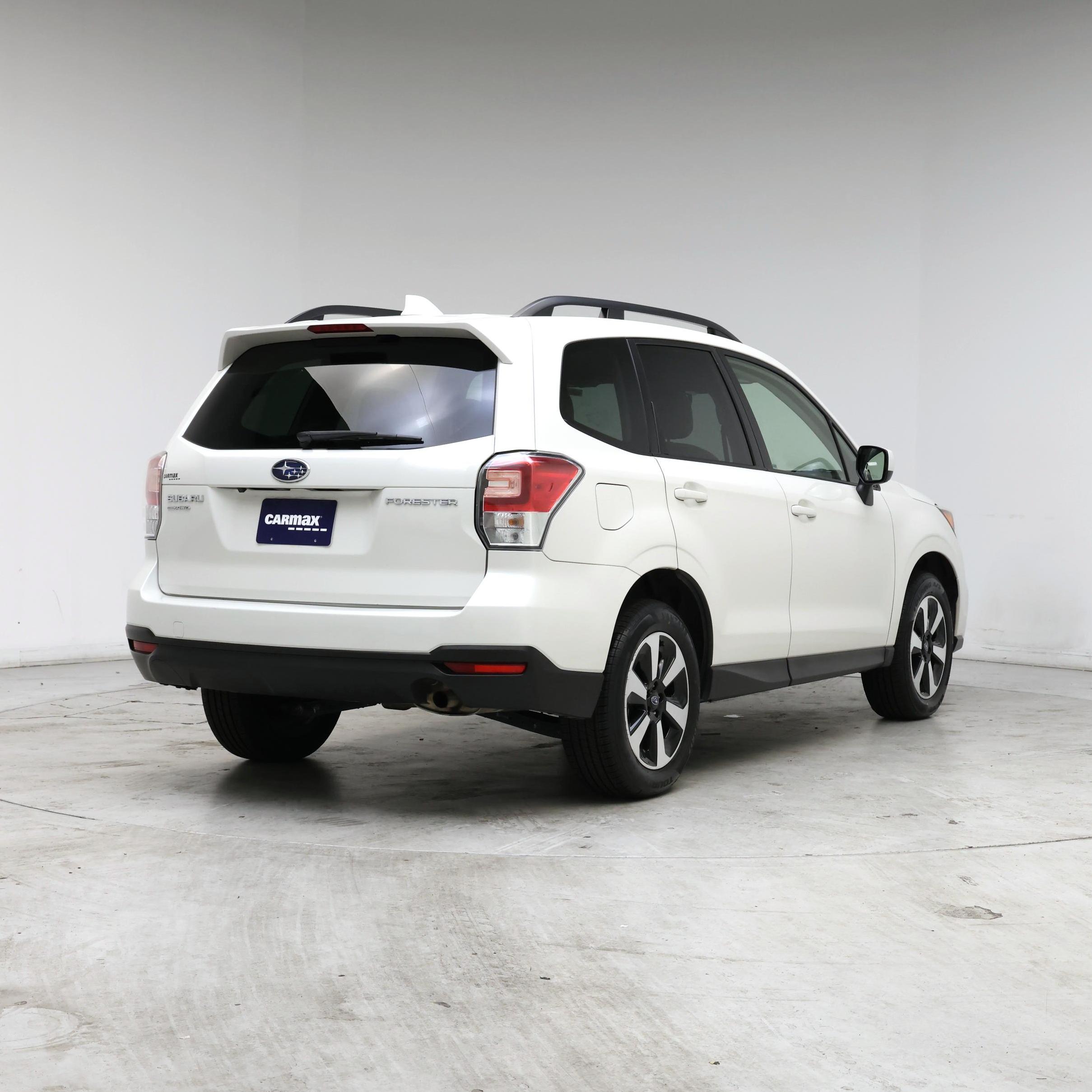 Thumbnail: 2018 Subaru Forester - 8