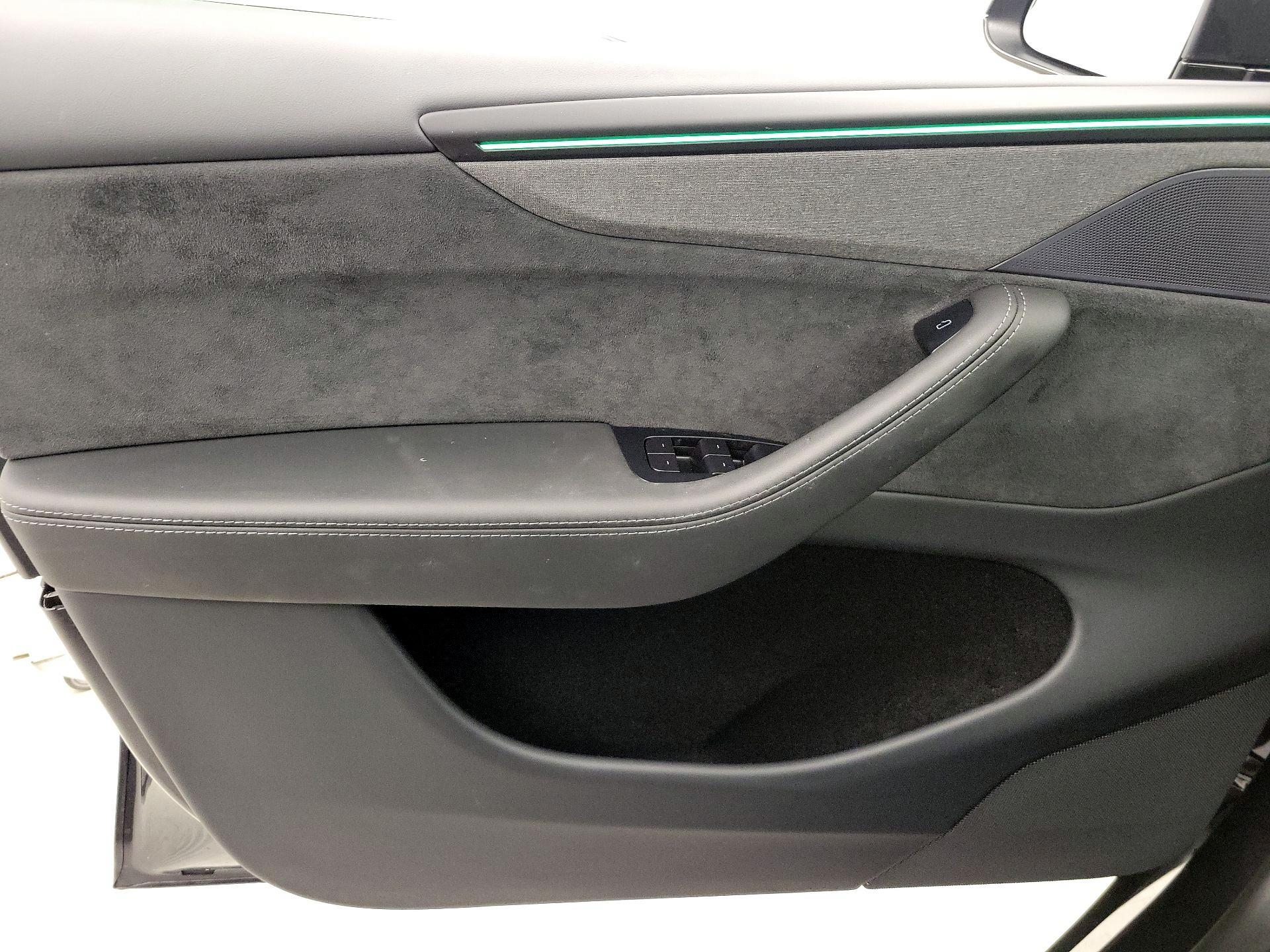 Thumbnail: 2026 Tesla Model Y - 12
