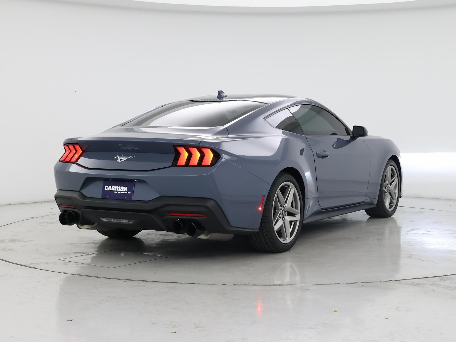 2024 Ford Mustang EcoBoost - Photo 9