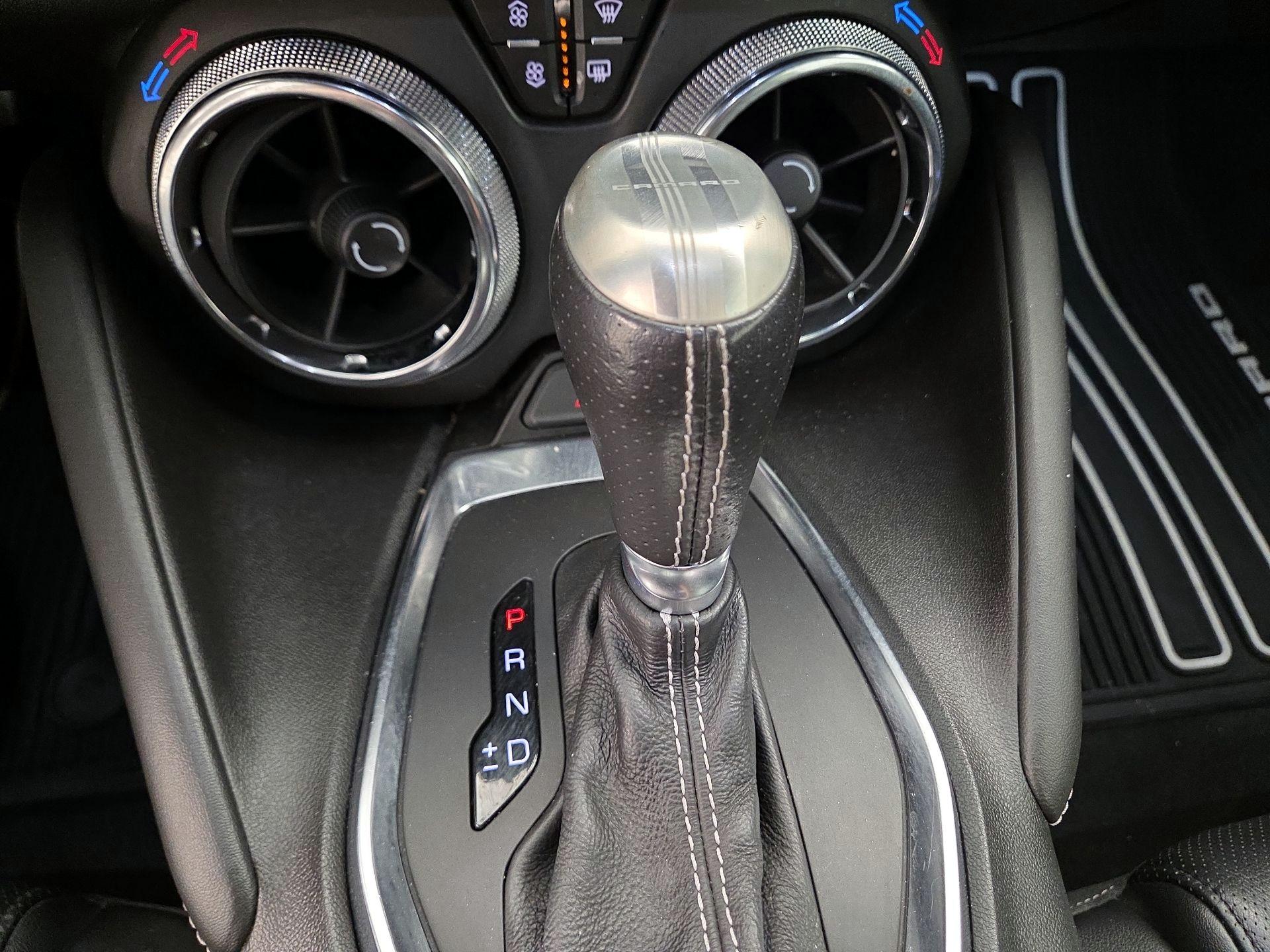 Thumbnail: 2022 Chevrolet Camaro - 17