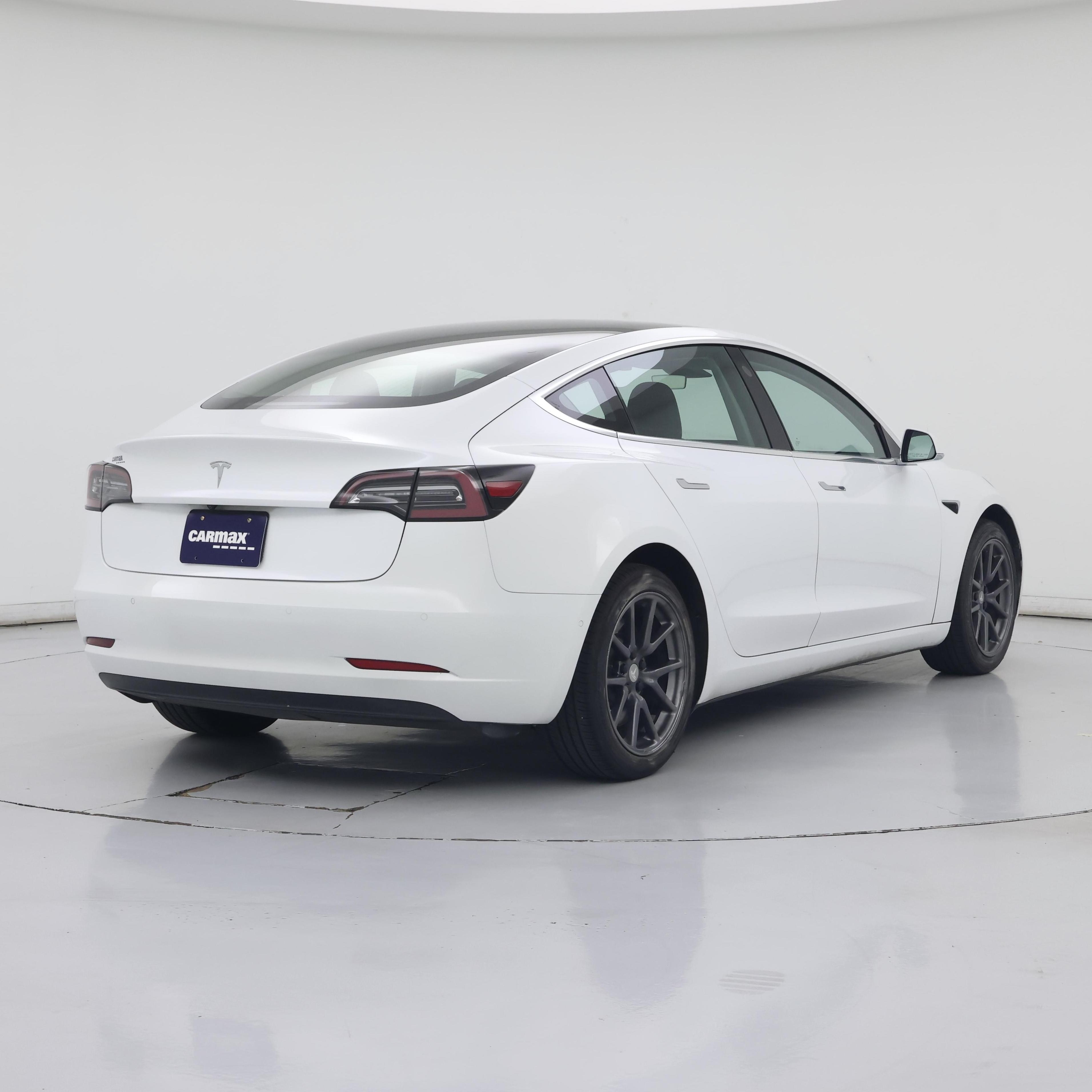 Thumbnail: 2019 Tesla Model 3 - 8