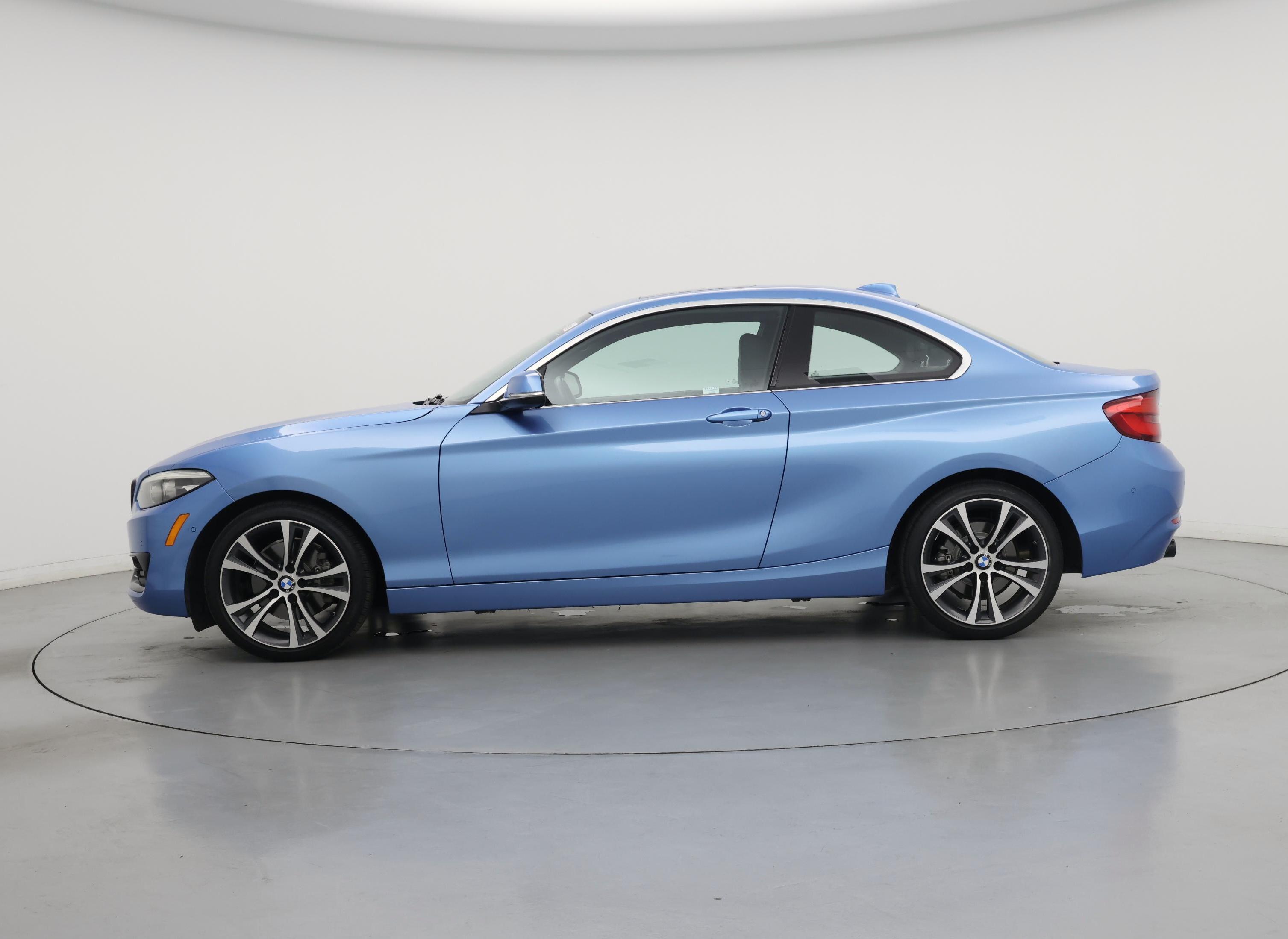 Thumbnail: 2018 BMW 2 Series - 3