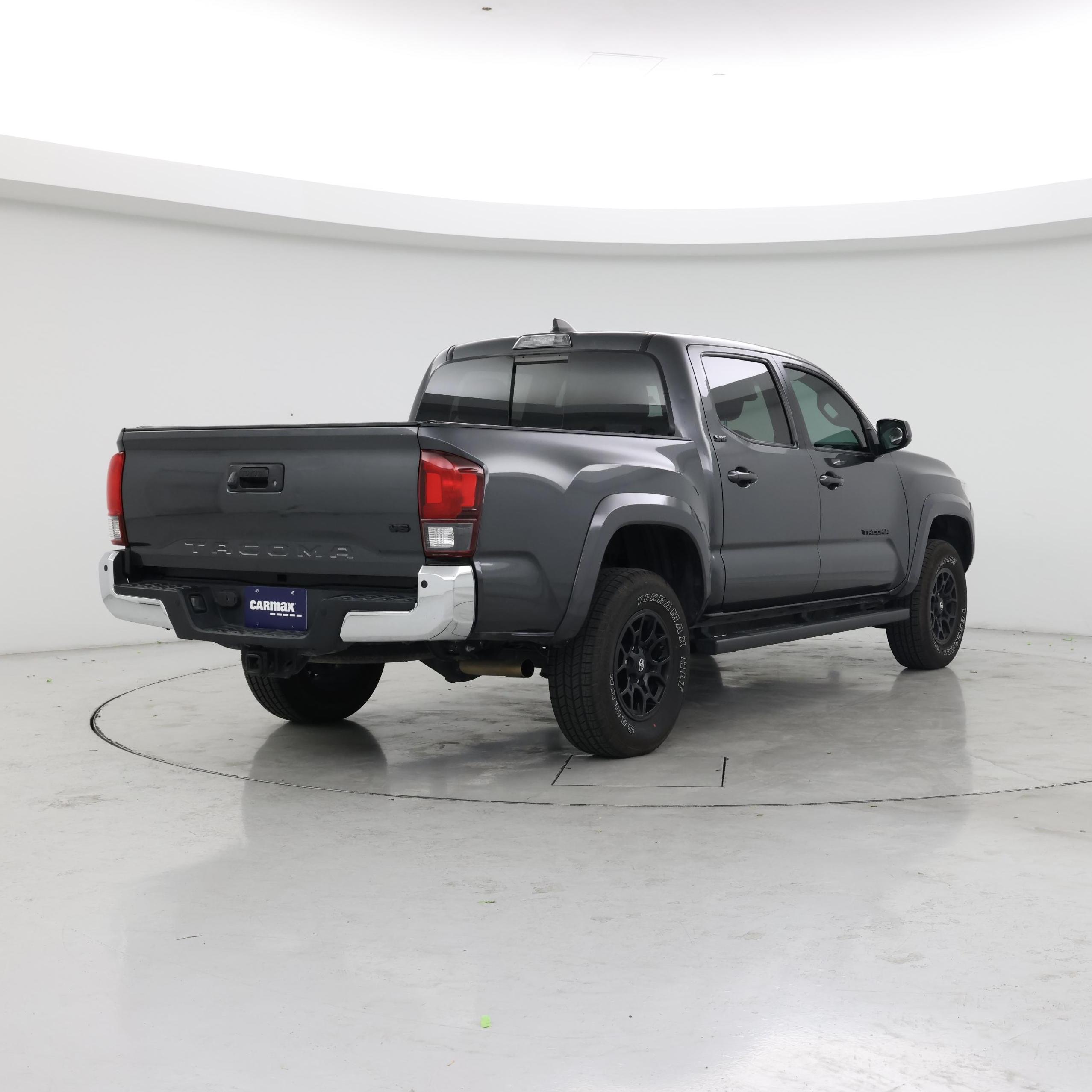 Thumbnail: 2020 Toyota Tacoma - 8