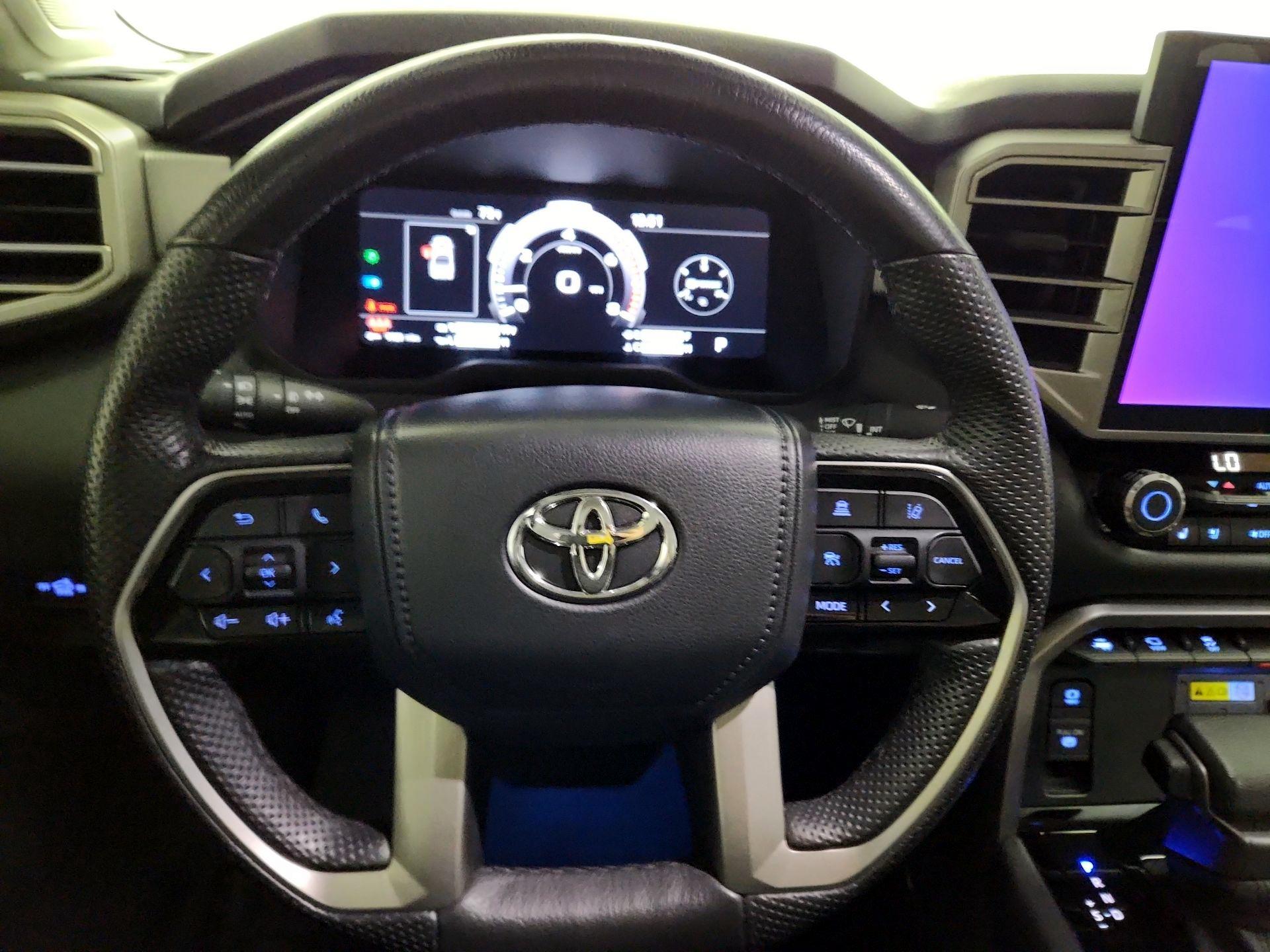 Thumbnail: 2024 Toyota Tundra - 10