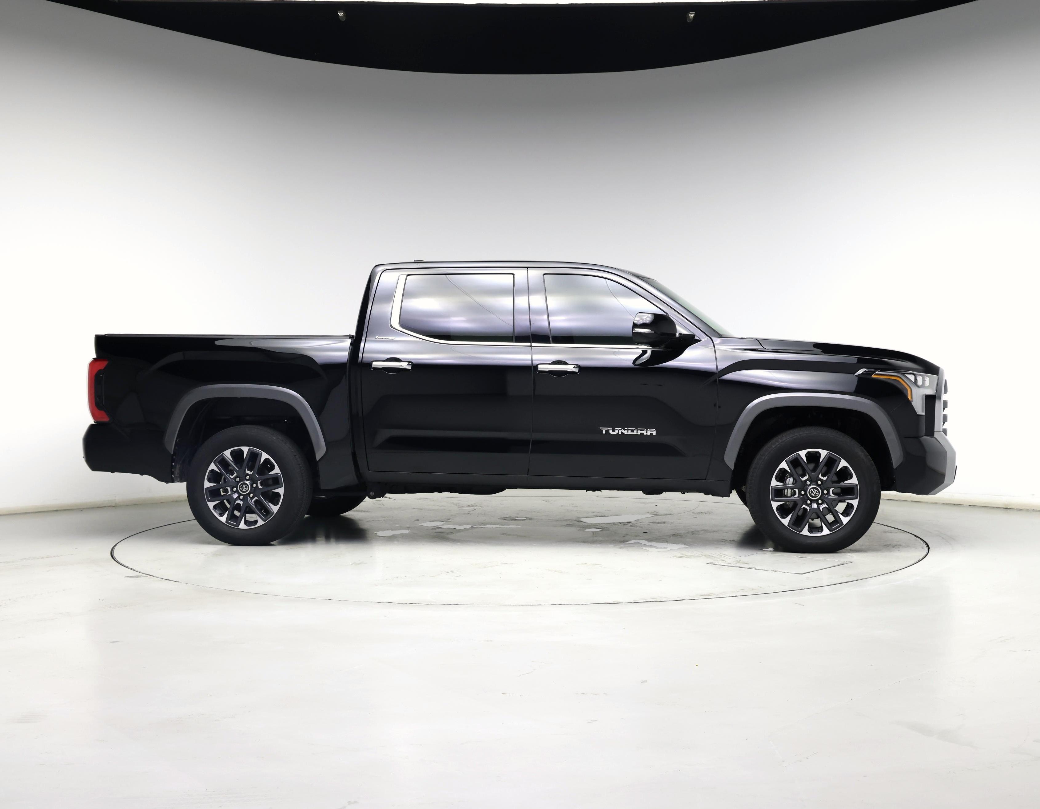Thumbnail: 2024 Toyota Tundra - 7