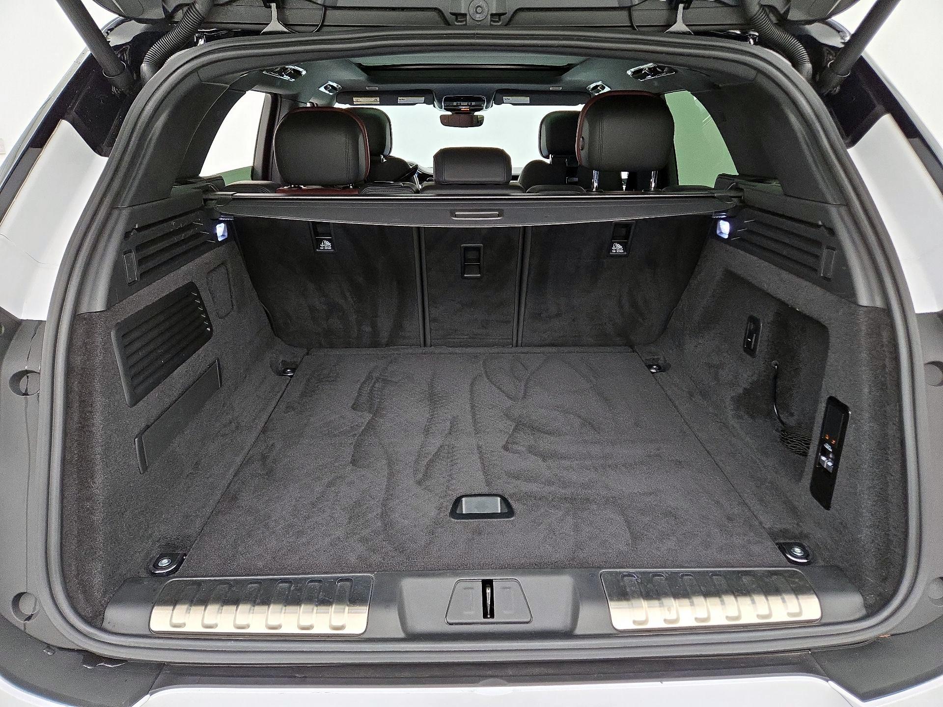 Thumbnail: 2024 Land Rover Range Rover Sport - 20