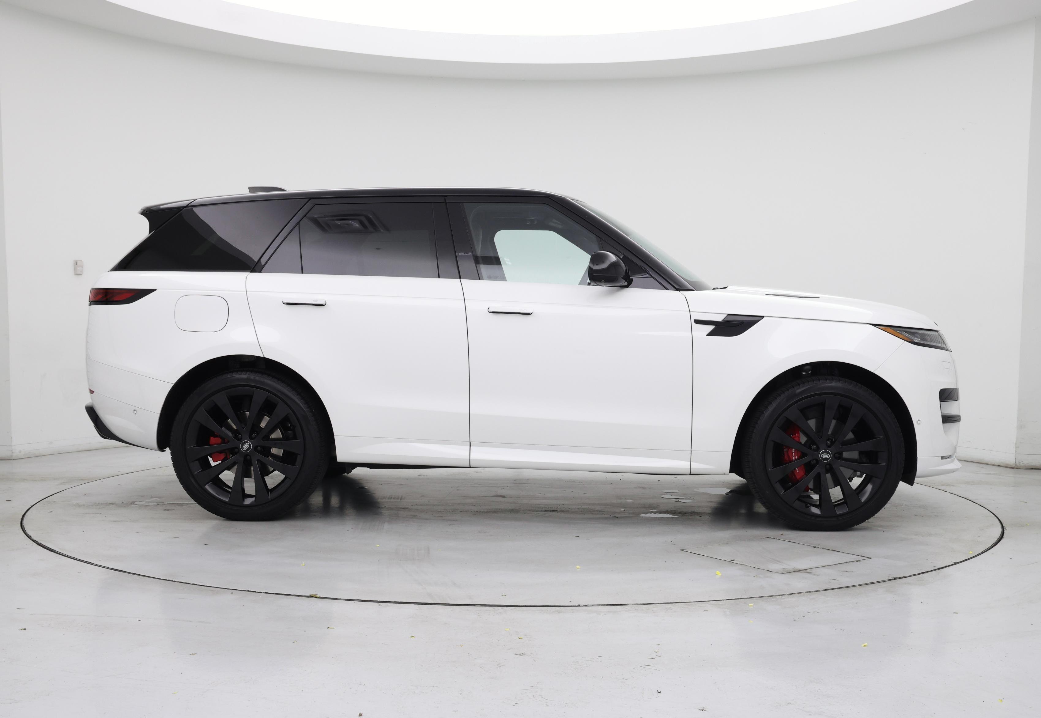 Thumbnail: 2024 Land Rover Range Rover Sport - 7