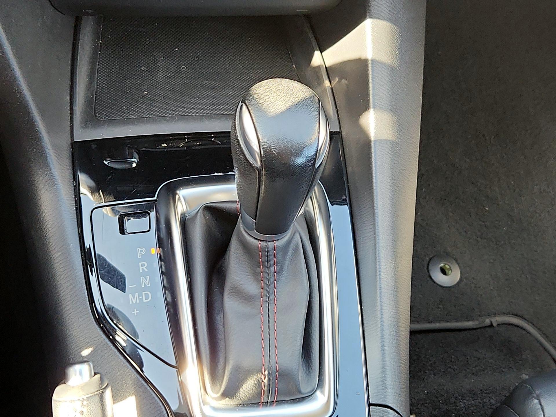 Thumbnail: 2015 Mazda Mazda3 - 16
