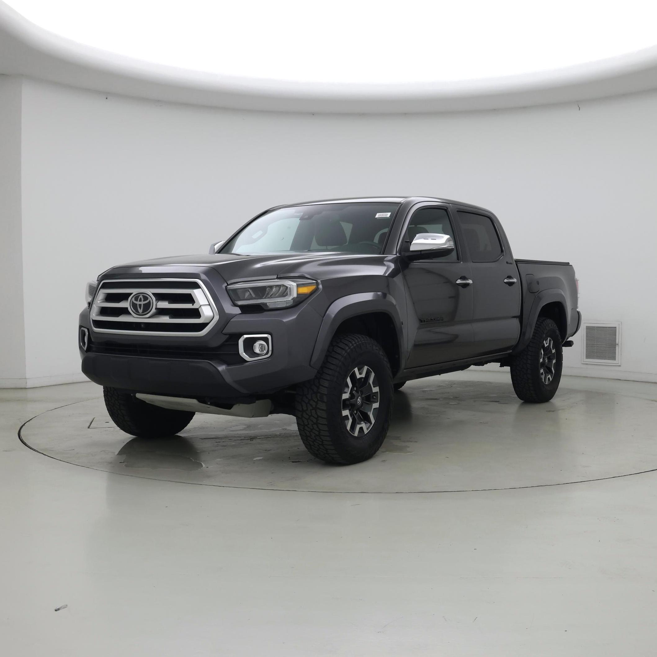 Thumbnail: 2021 Toyota Tacoma - 4