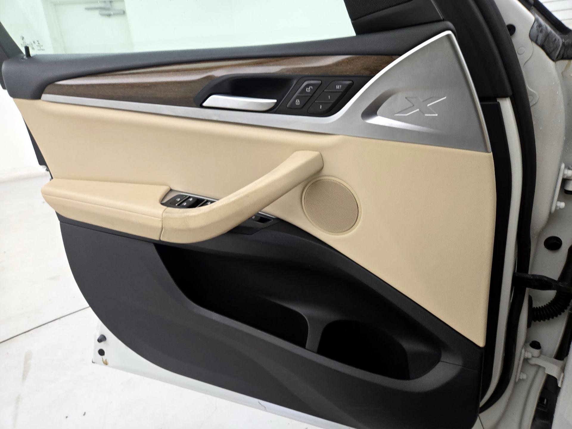 Thumbnail: 2019 BMW X3 - 12