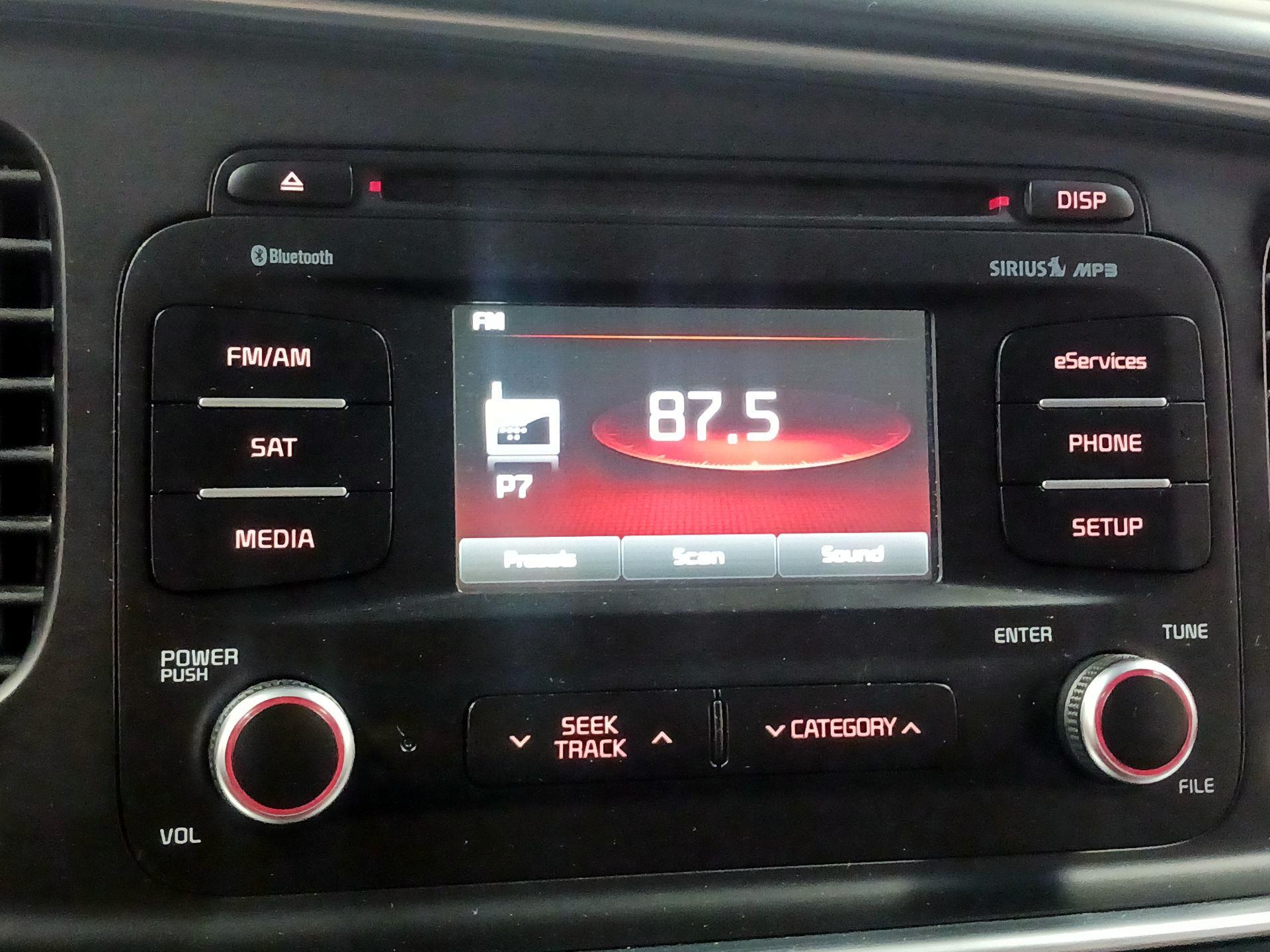Thumbnail: 2015 Kia Optima - 13