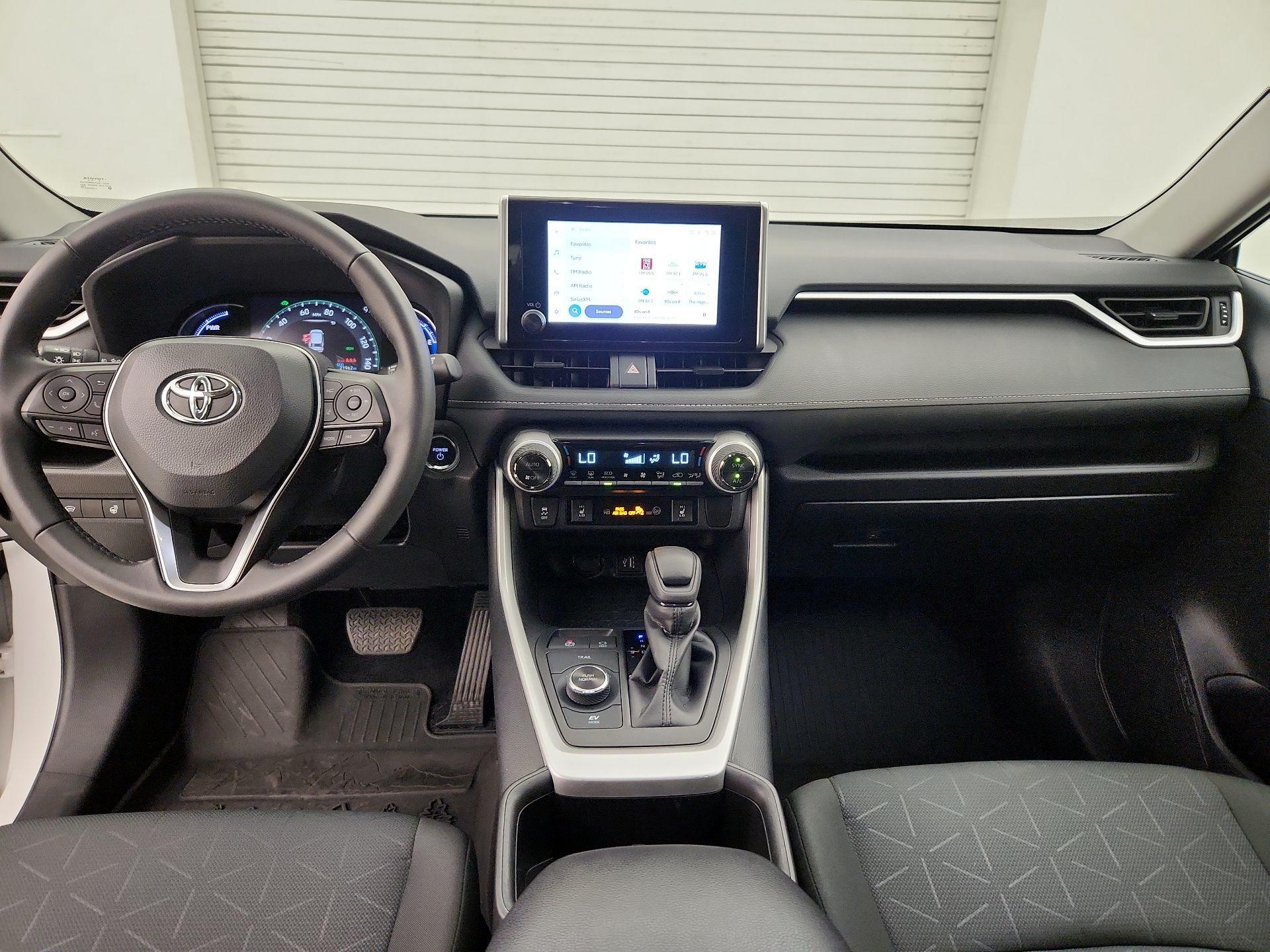 Thumbnail: 2024 Toyota RAV4 - 9