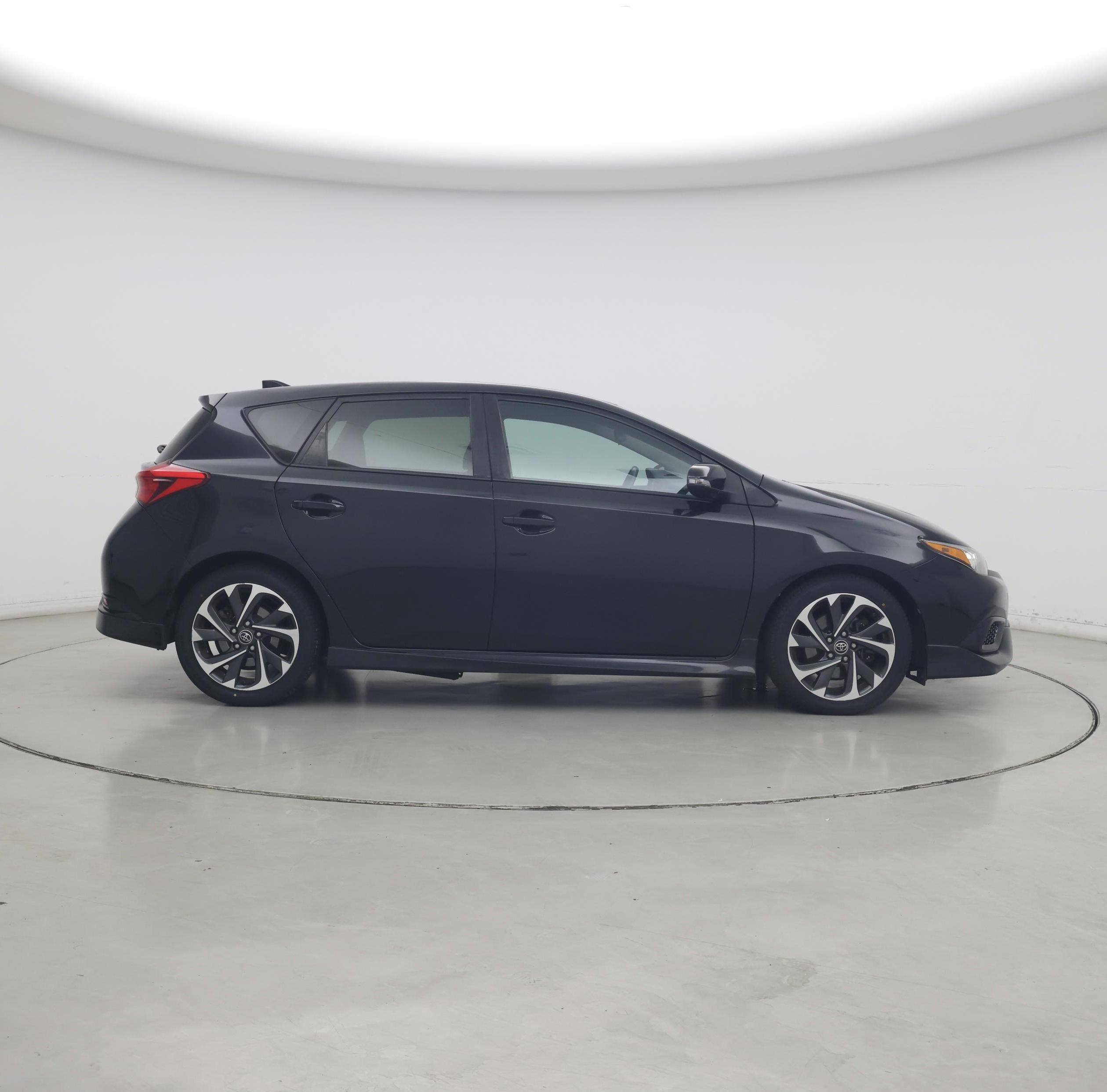 Thumbnail: 2018 Toyota Corolla iM - 7
