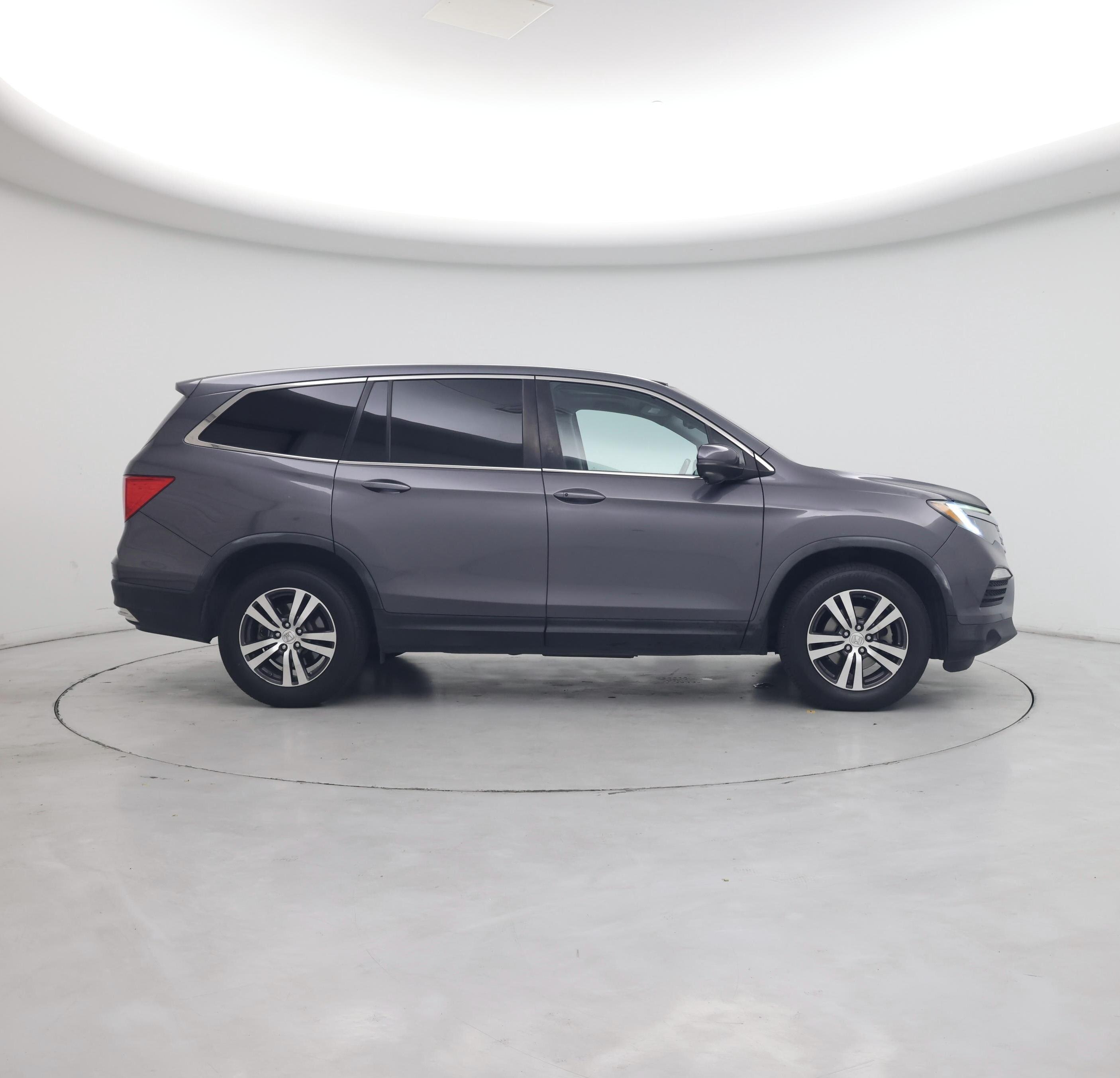 Thumbnail: 2016 Honda Pilot - 7