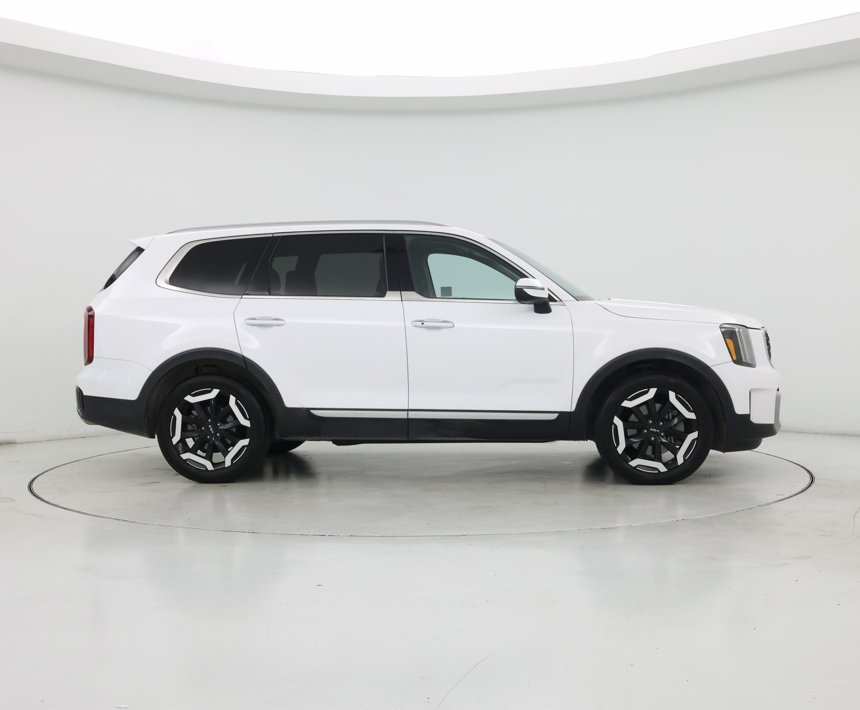 Thumbnail: 2023 Kia Telluride - 7
