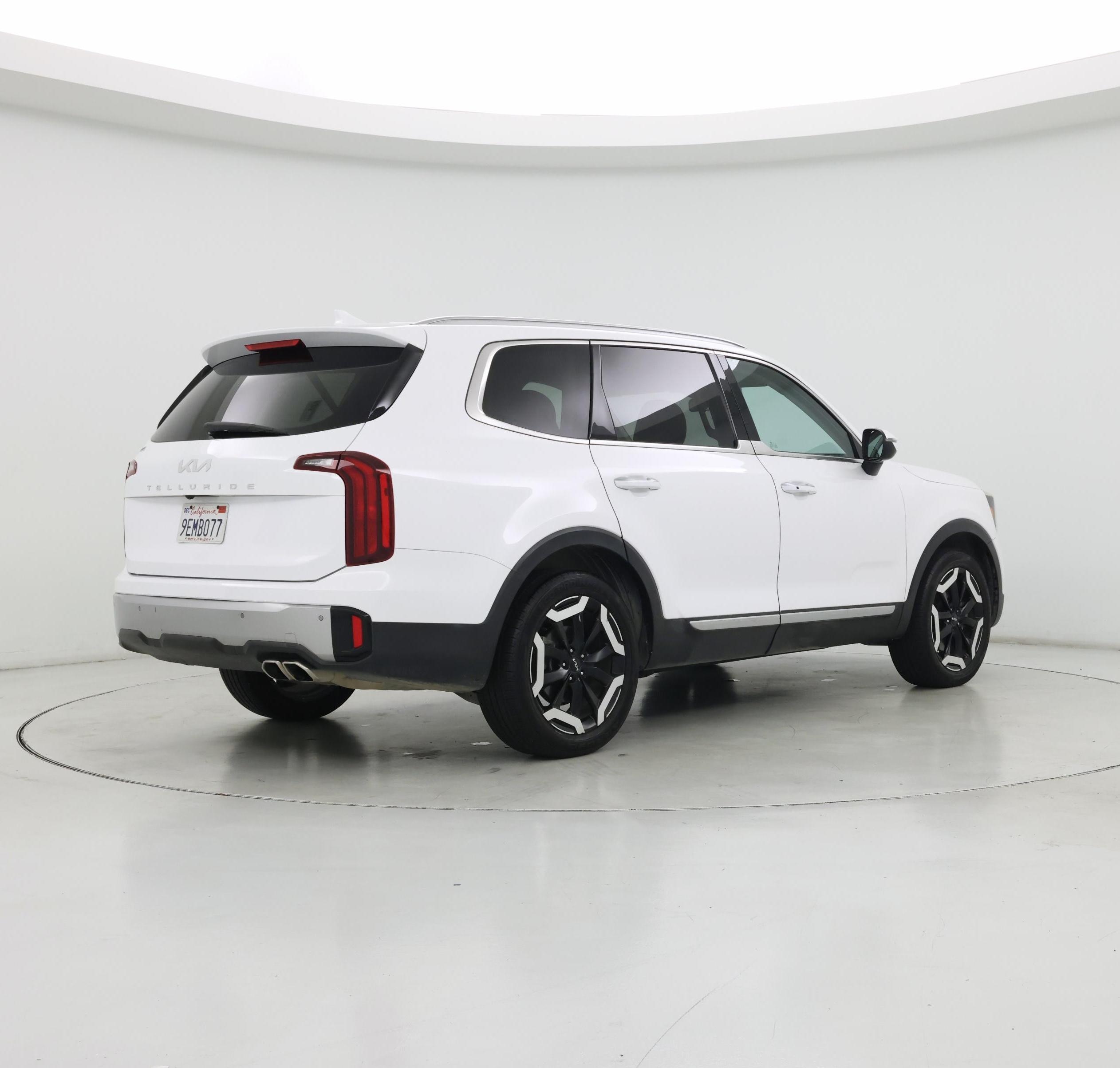 Thumbnail: 2023 Kia Telluride - 8