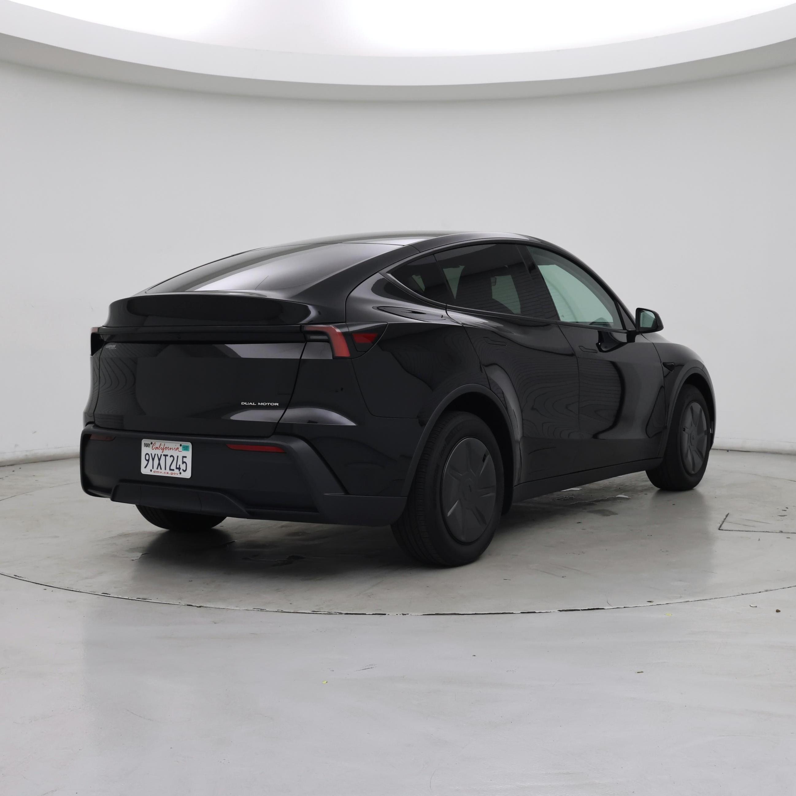 Thumbnail: 2026 Tesla Model Y - 8