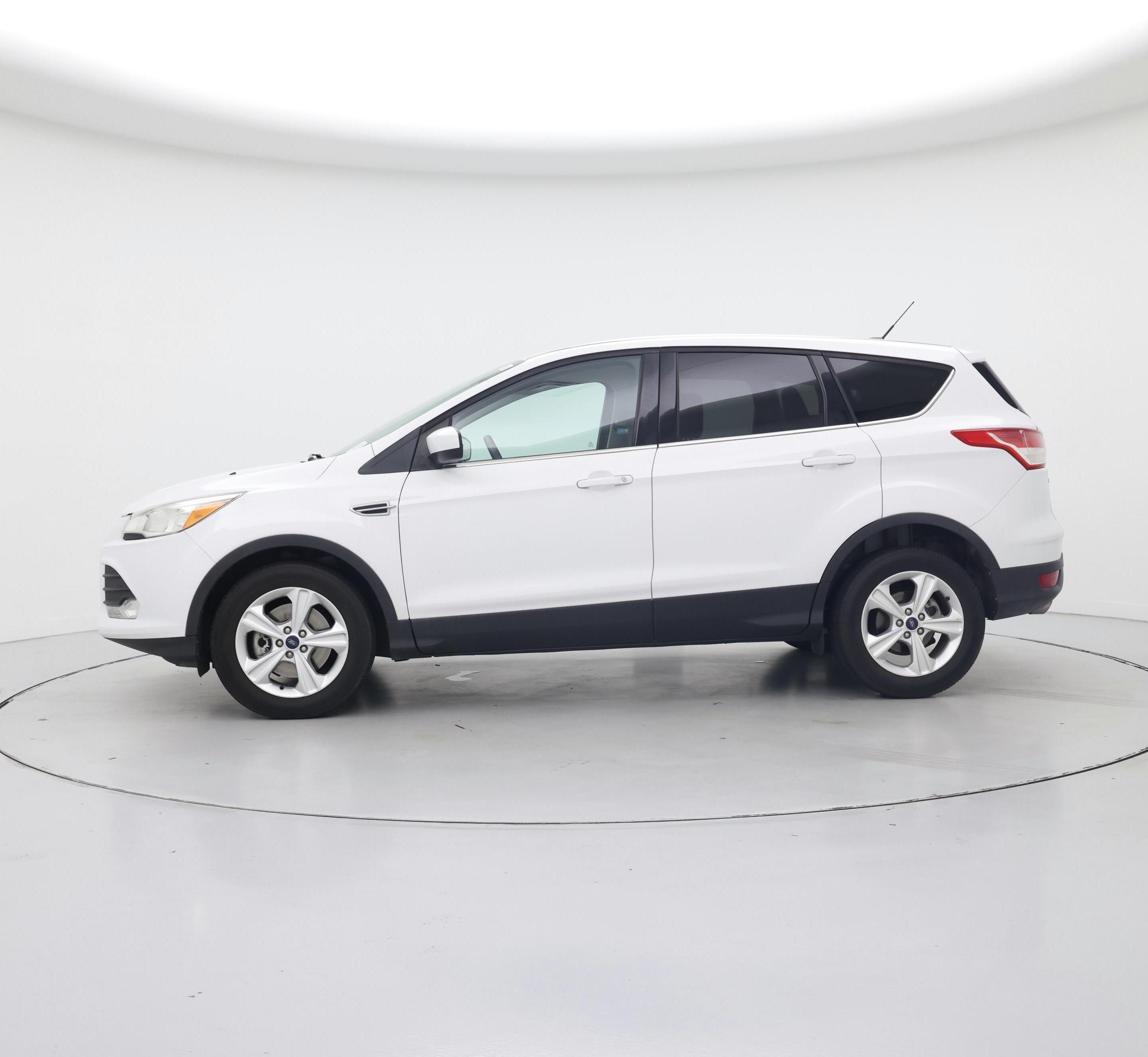 Thumbnail: 2016 Ford Escape - 3