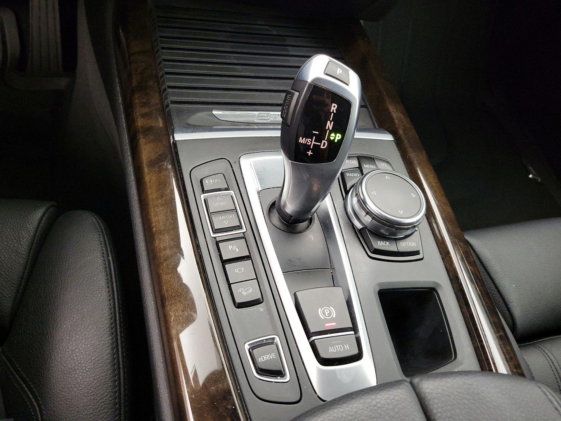 Thumbnail: 2016 BMW X5 - 18