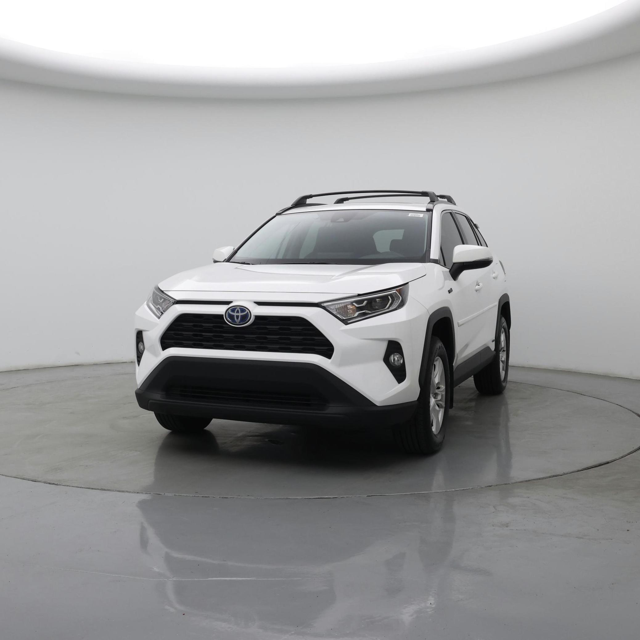 Thumbnail: 2021 Toyota RAV4 - 4