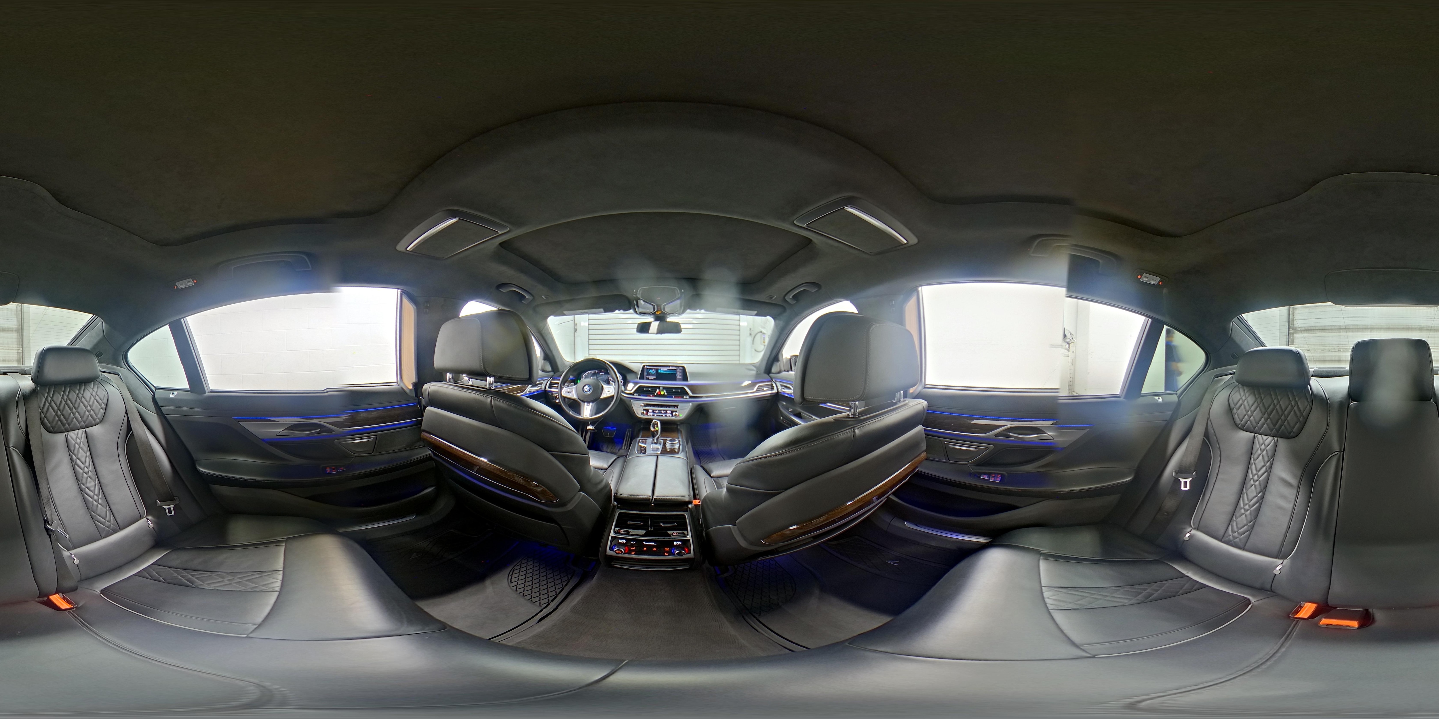2022 BMW 7 Series 745e - Photo 21