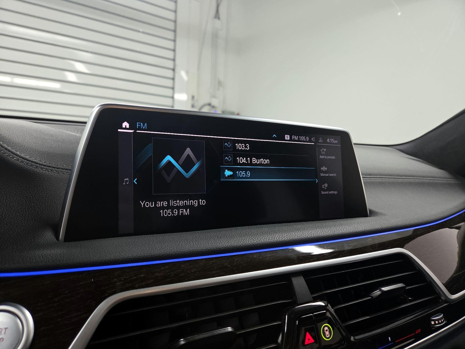 2022 BMW 7 Series 745e - Photo 14