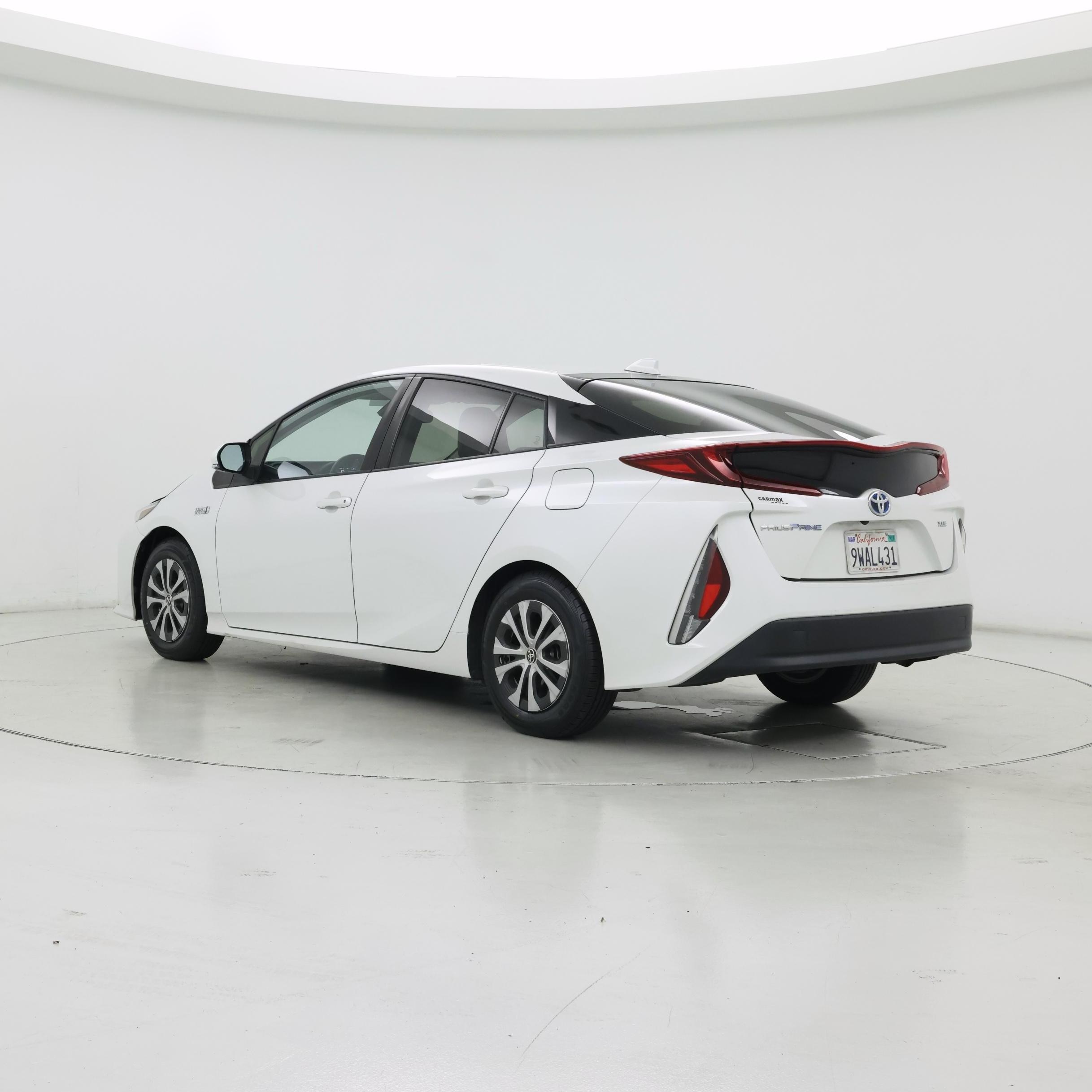Thumbnail: 2021 Toyota Prius Prime - 2
