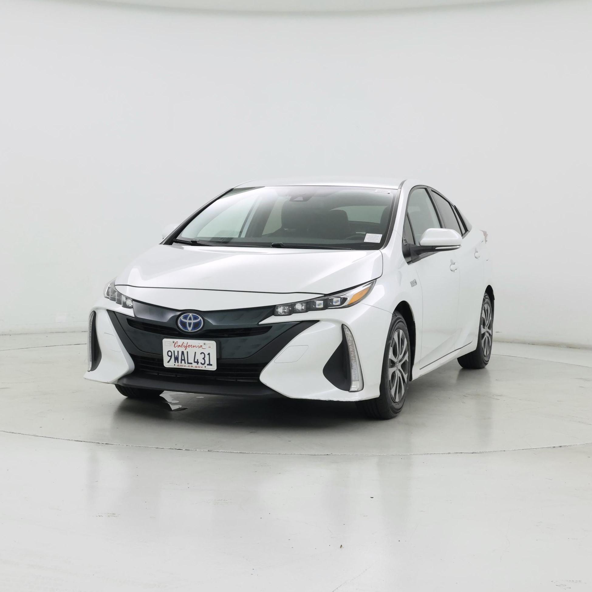 Thumbnail: 2021 Toyota Prius Prime - 4