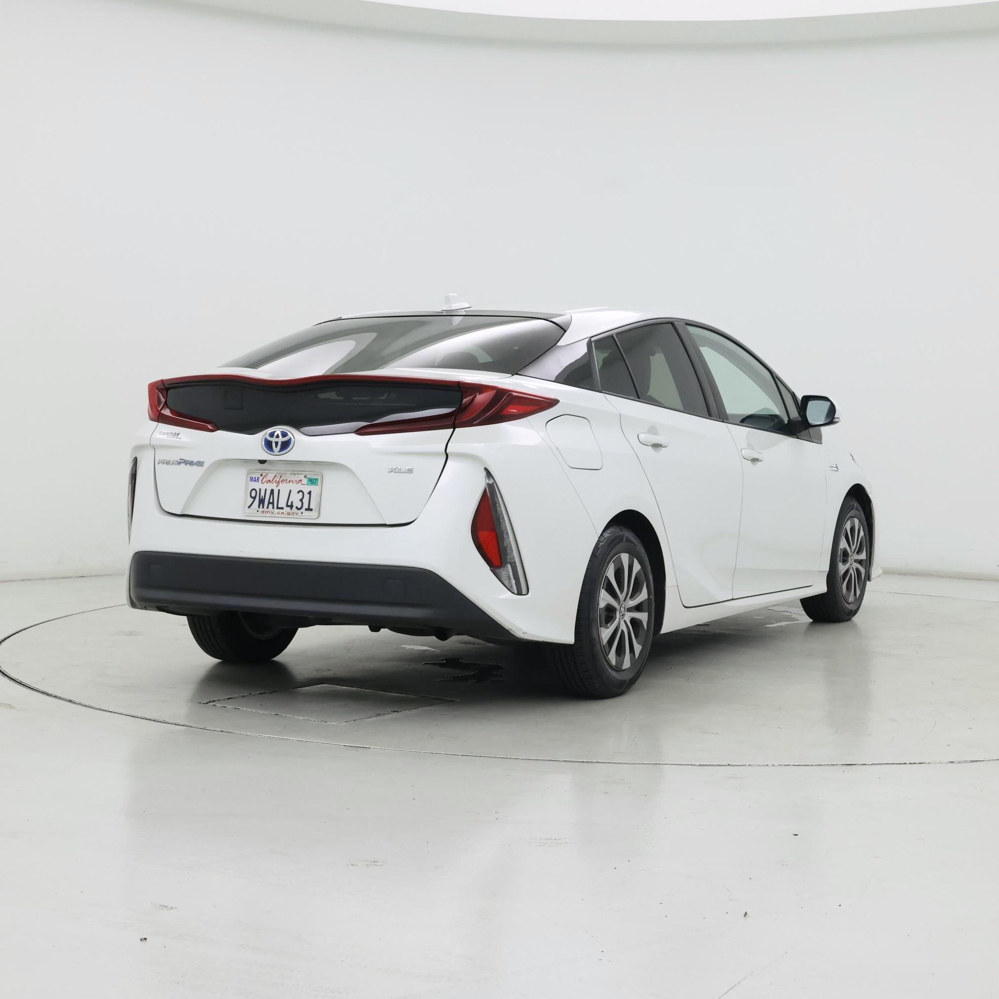 Thumbnail: 2021 Toyota Prius Prime - 8