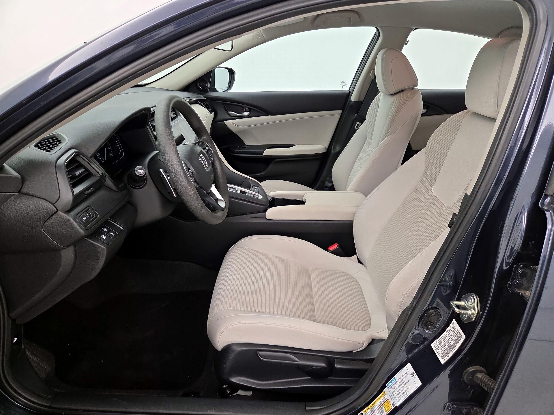 Thumbnail: 2020 Honda Insight - 11