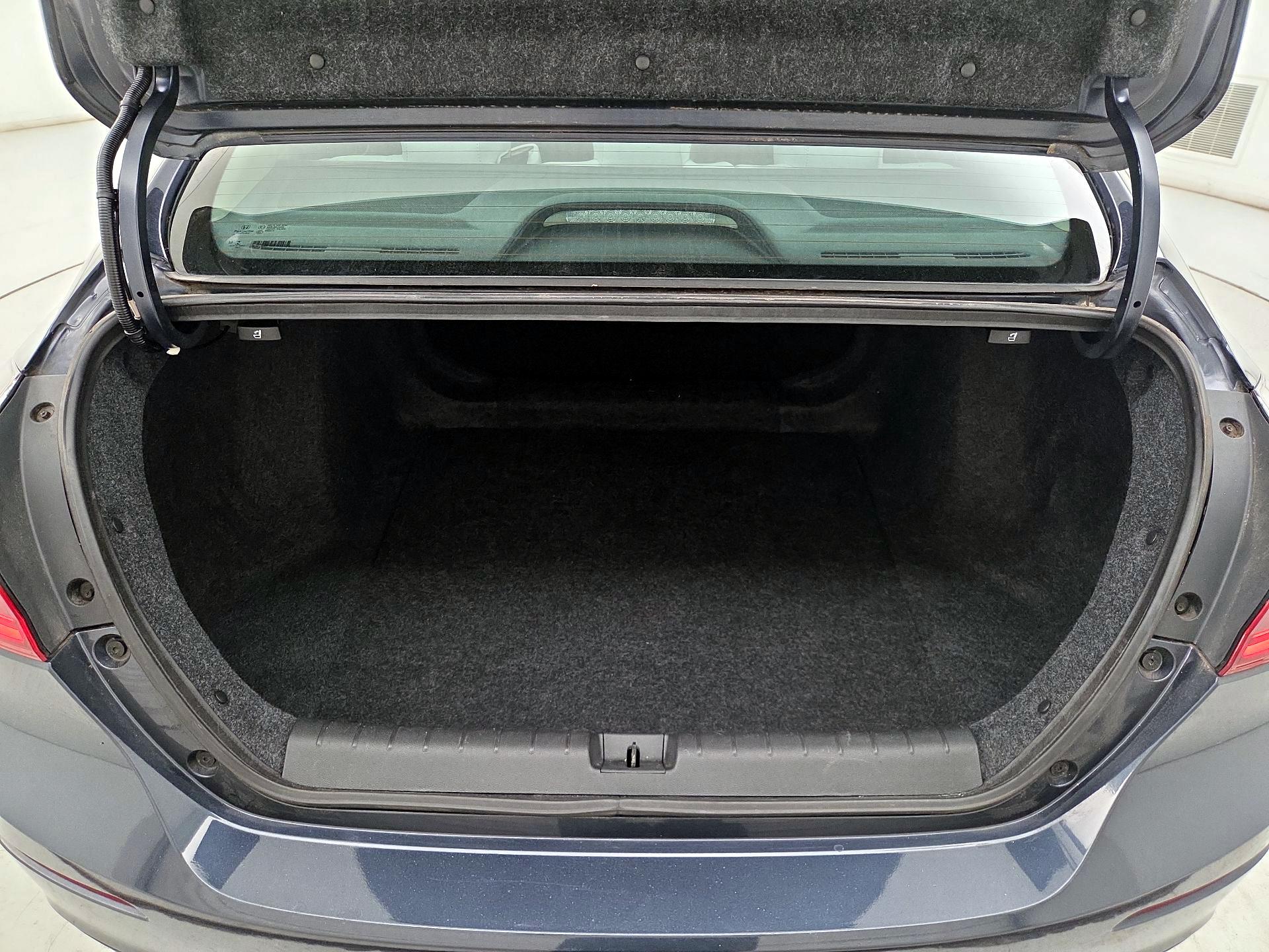 Thumbnail: 2020 Honda Insight - 20