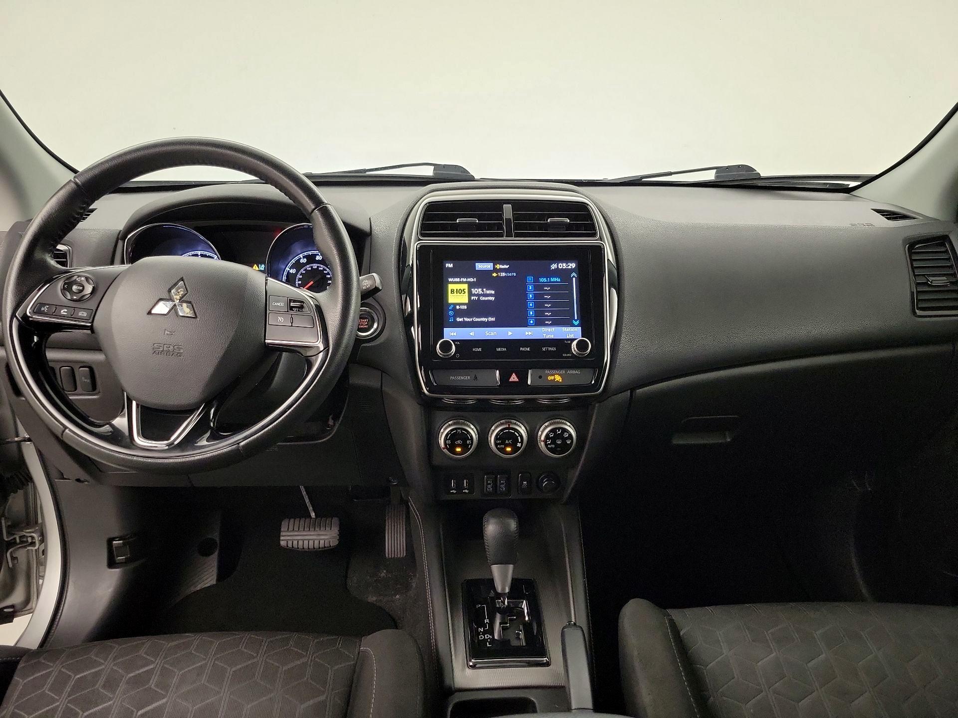 Thumbnail: 2020 Mitsubishi Outlander Sport - 9
