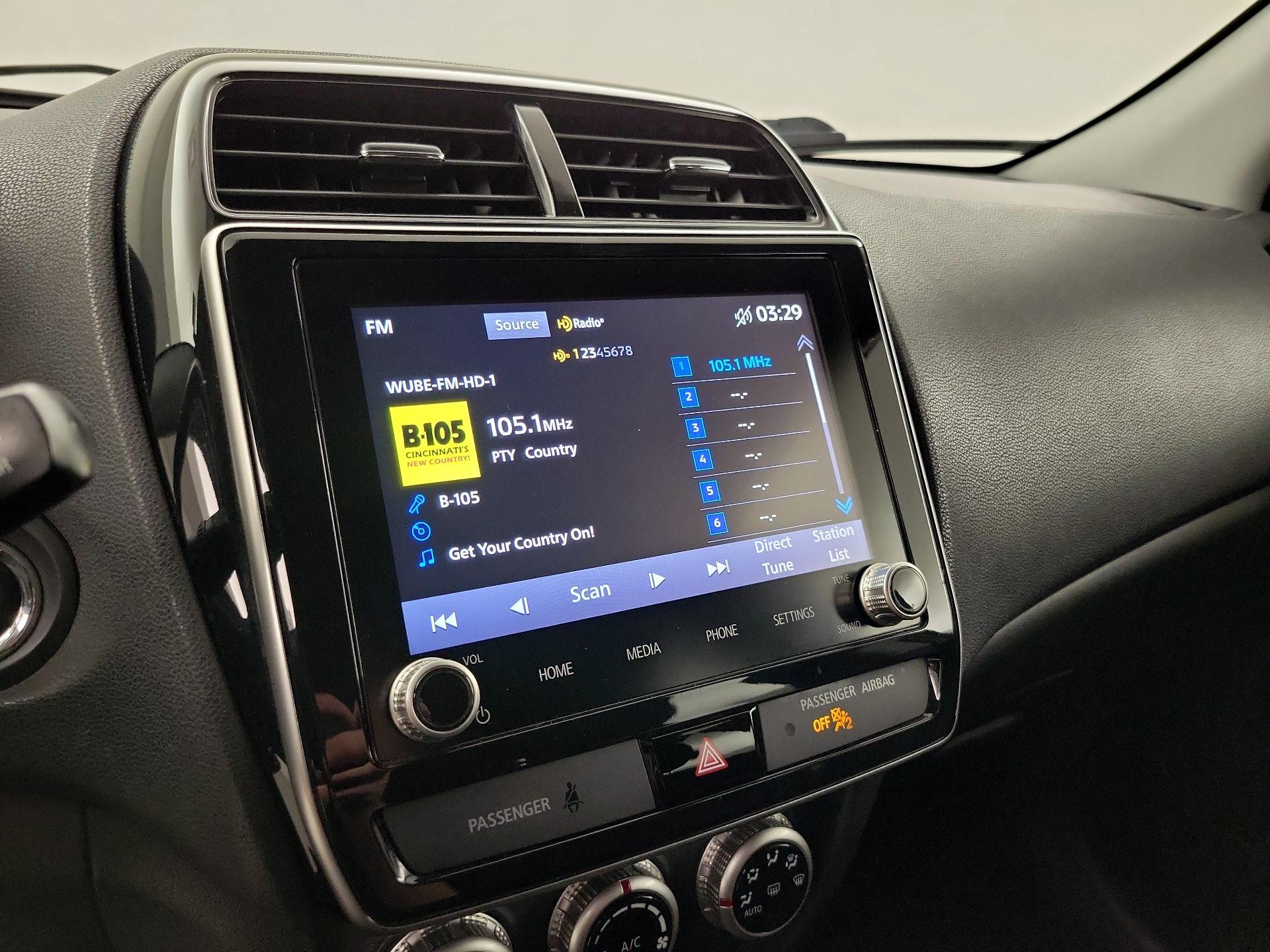 Thumbnail: 2020 Mitsubishi Outlander Sport - 15
