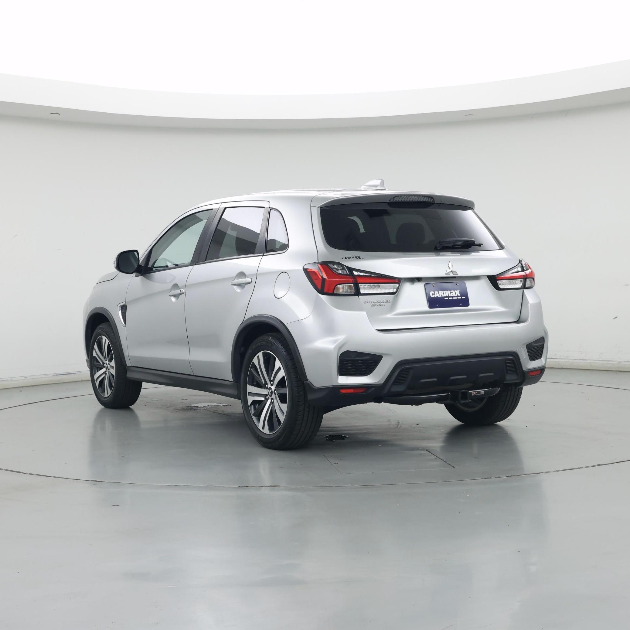 Thumbnail: 2020 Mitsubishi Outlander Sport - 2