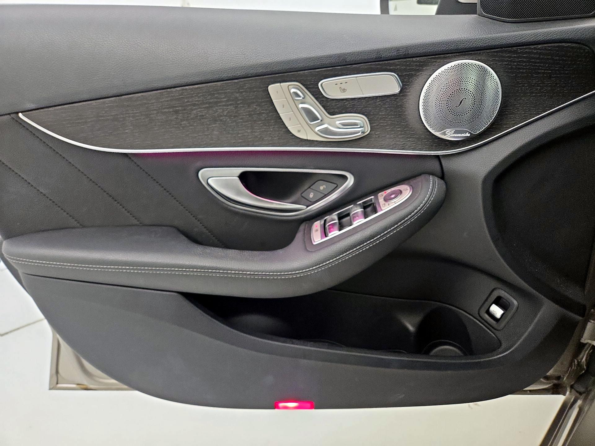Thumbnail: 2020 Mercedes-Benz C-Class - 12