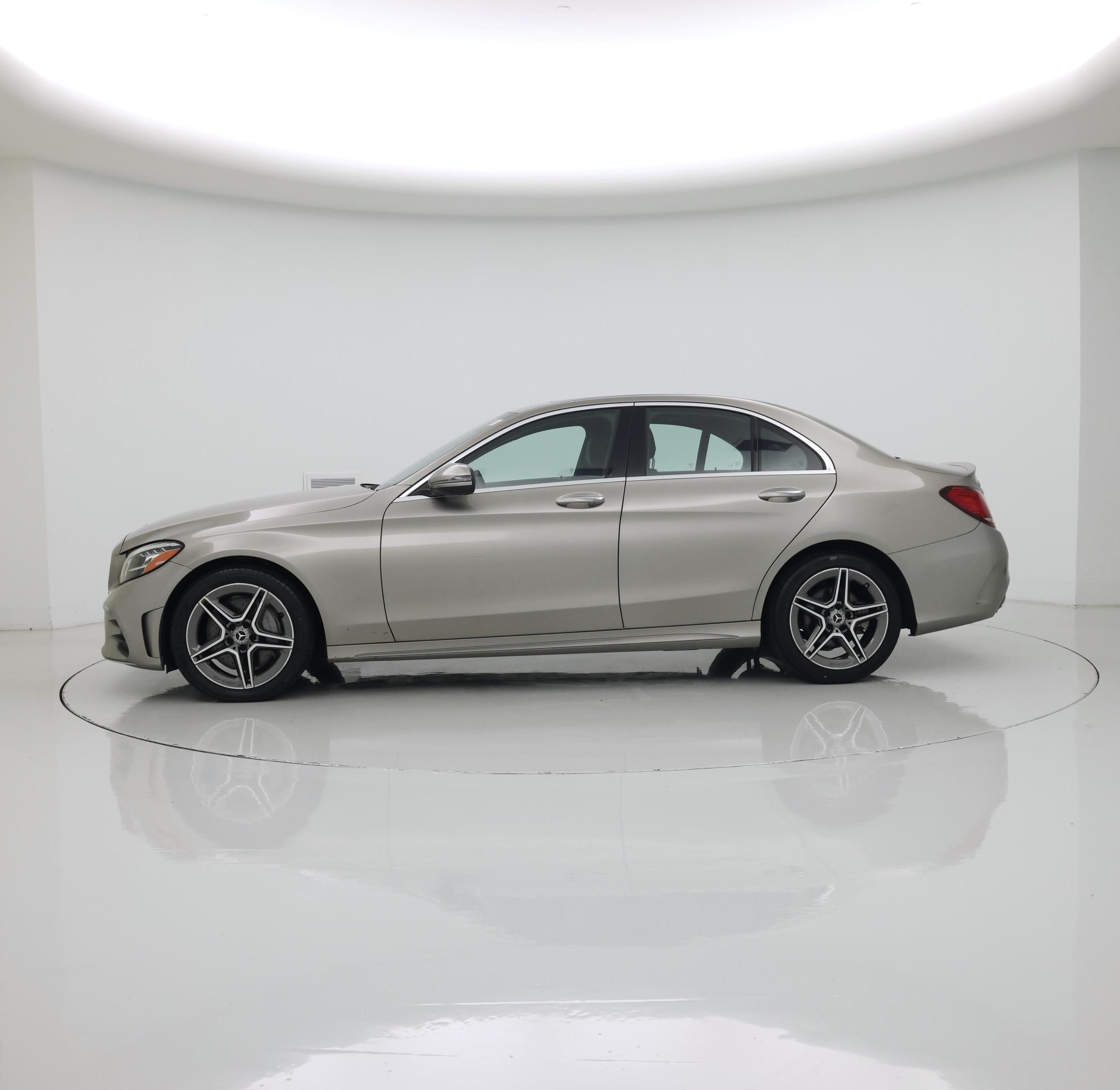 Thumbnail: 2020 Mercedes-Benz C-Class - 3