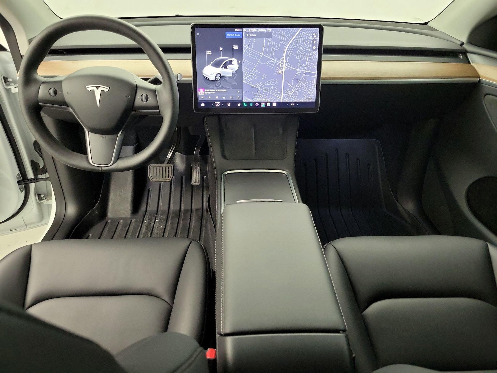 2023 Tesla Model Y Long Range - Photo 10