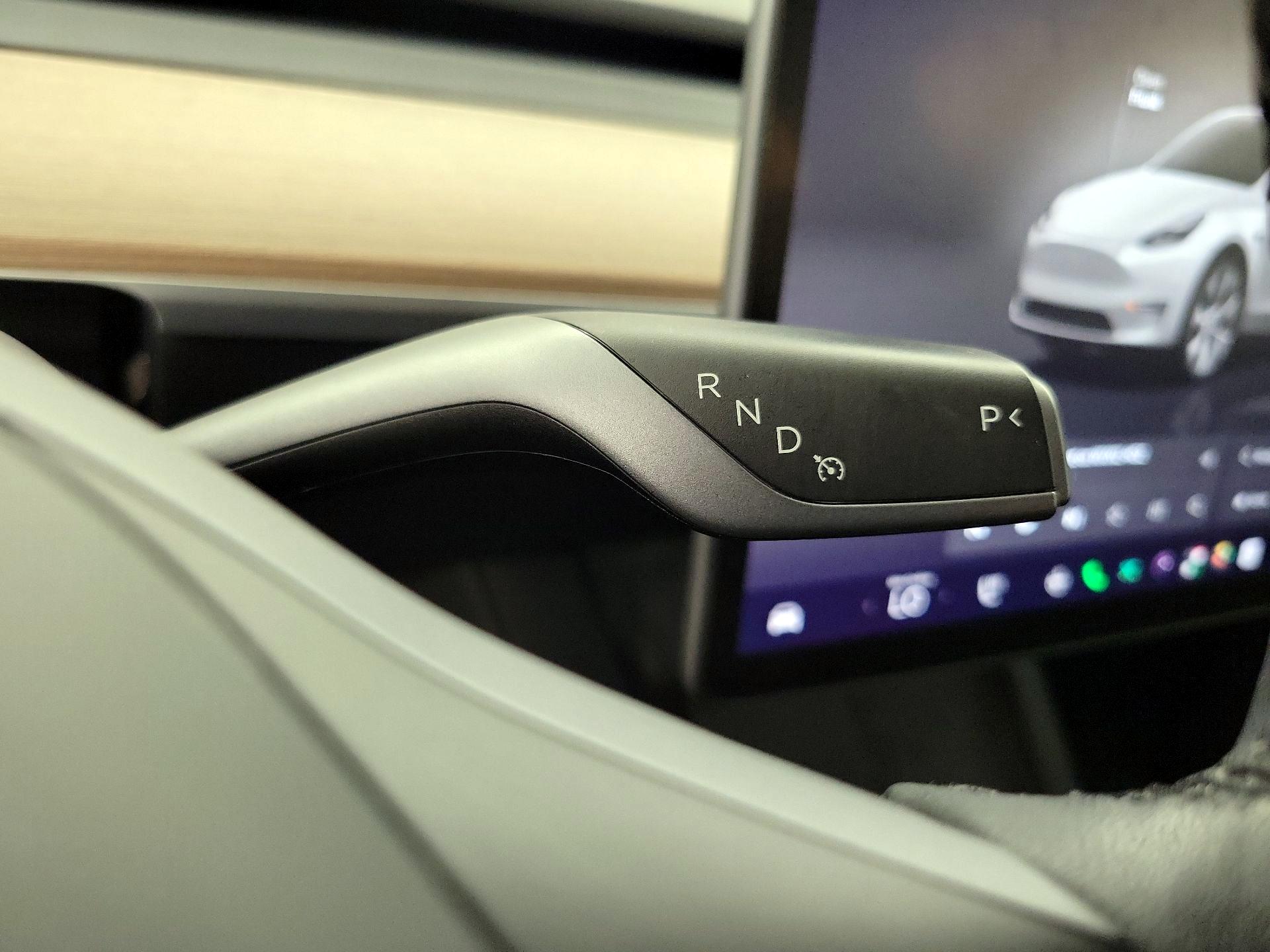 Thumbnail: 2023 Tesla Model Y - 17