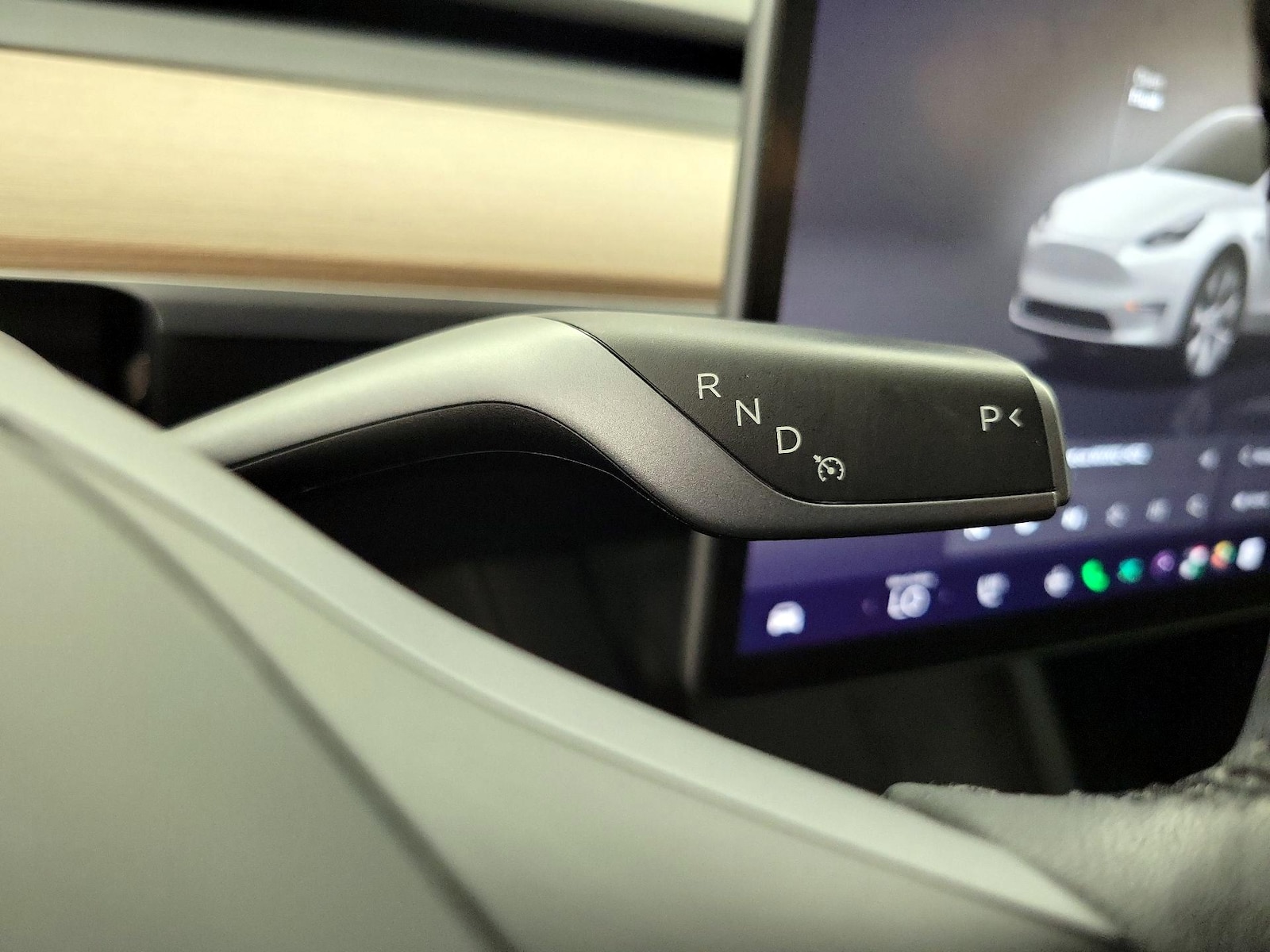 2023 Tesla Model Y Long Range - Photo 18