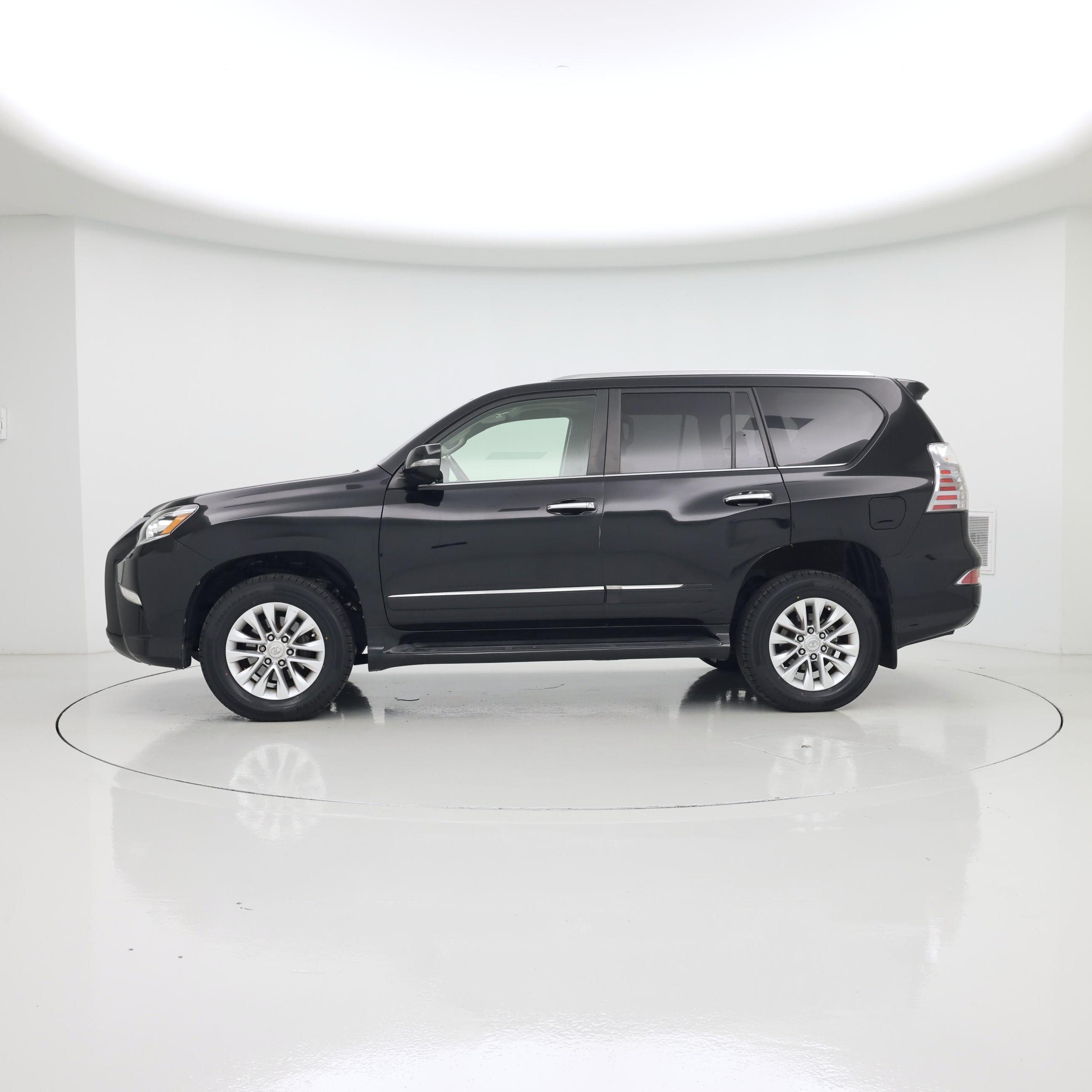 Thumbnail: 2018 Lexus GX - 3
