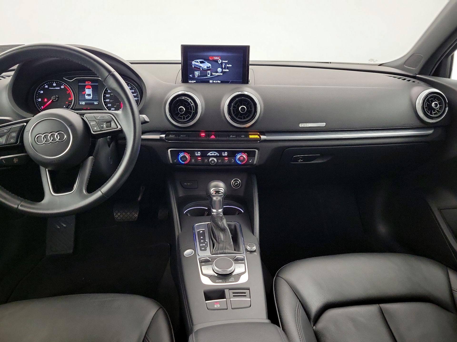 Thumbnail: 2020 Audi A3 - 9