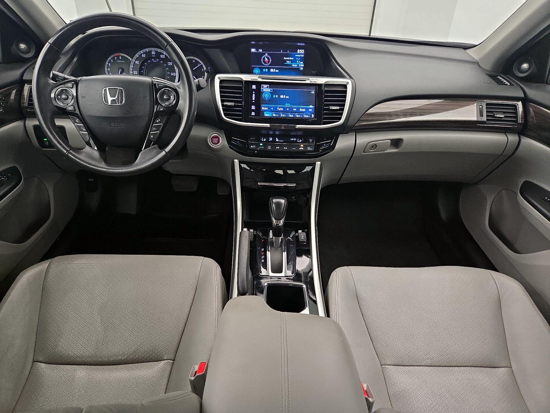 Thumbnail: 2016 Honda Accord - 9