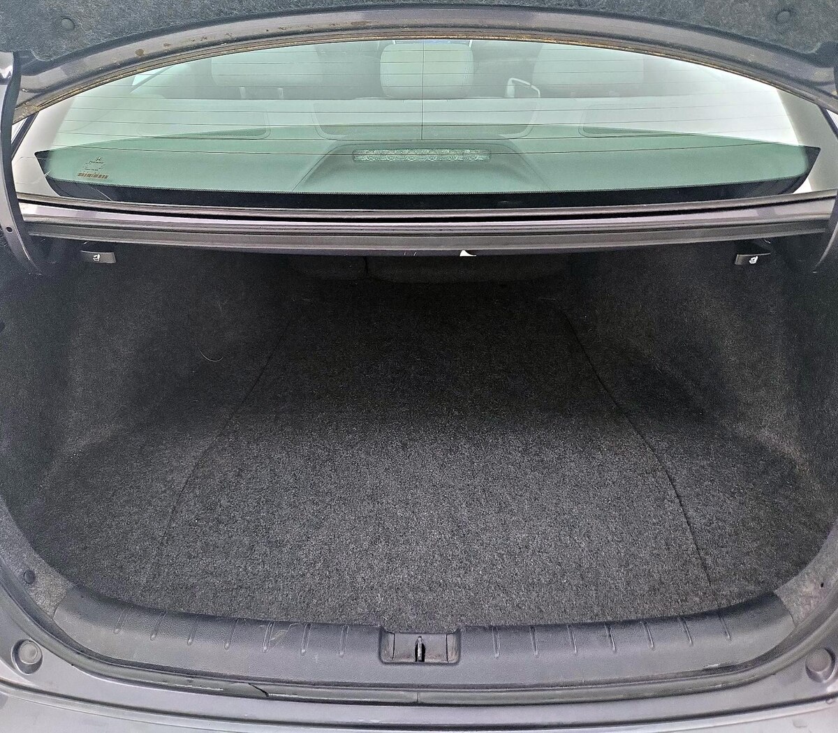 Trunk/Cargo (Seats Up)