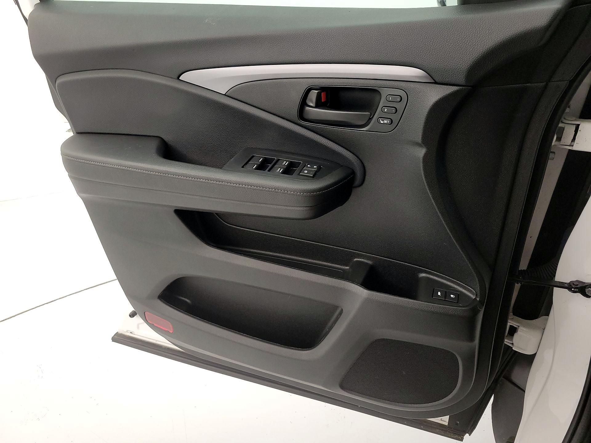 Thumbnail: 2024 Honda Passport - 12