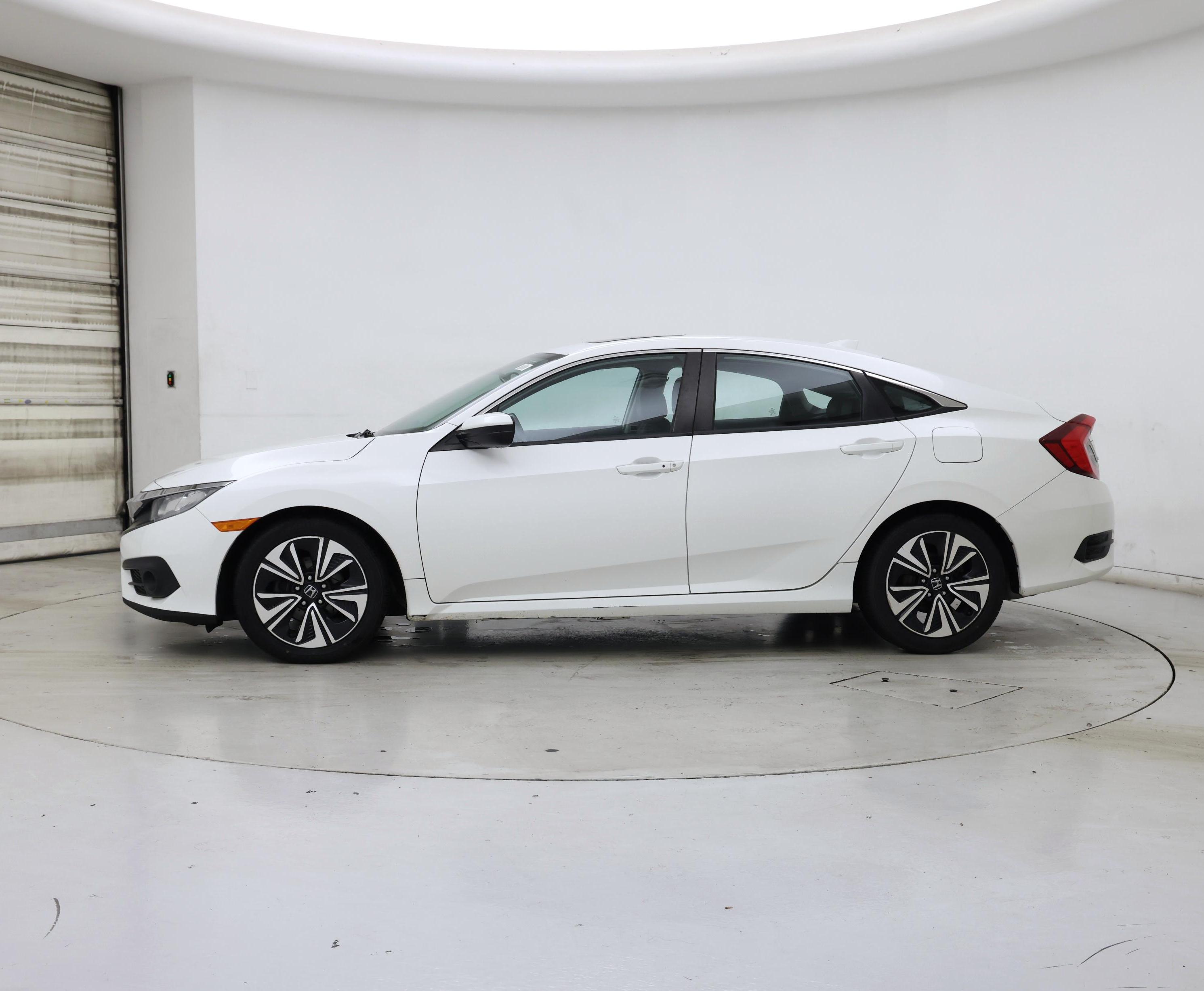 Thumbnail: 2017 Honda Civic - 3