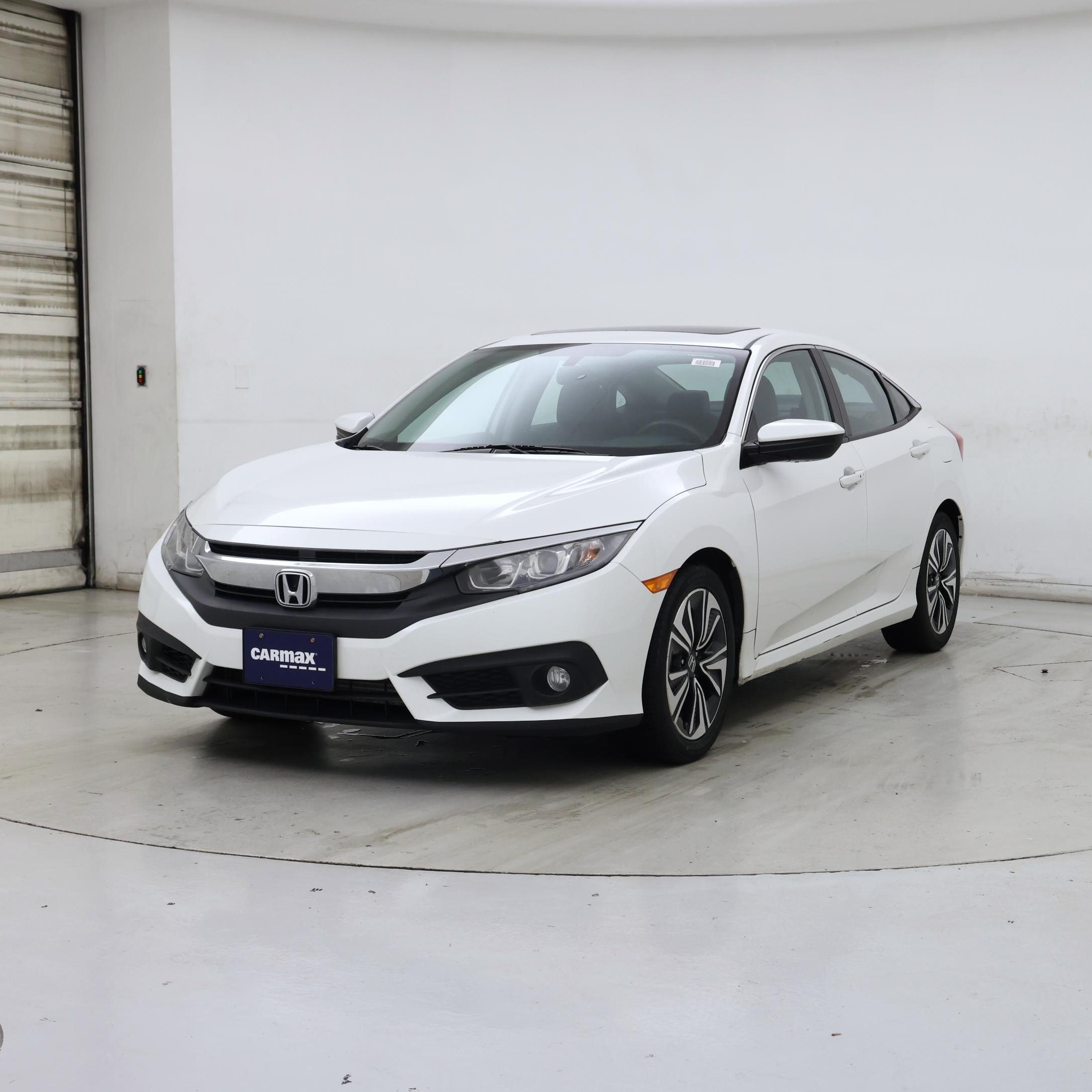 Thumbnail: 2017 Honda Civic - 4