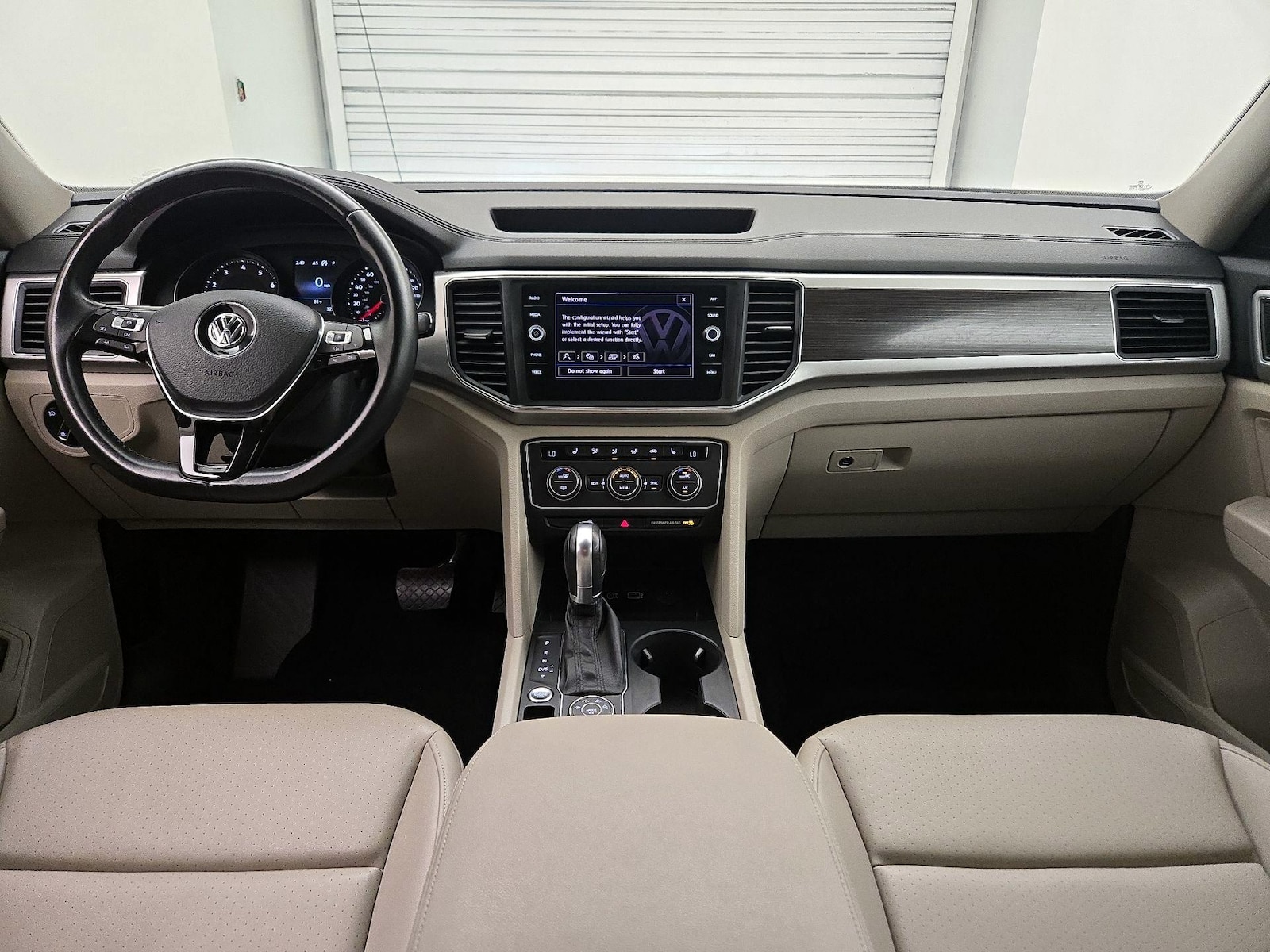 2018 Volkswagen Atlas SE w/Tech - Photo 10