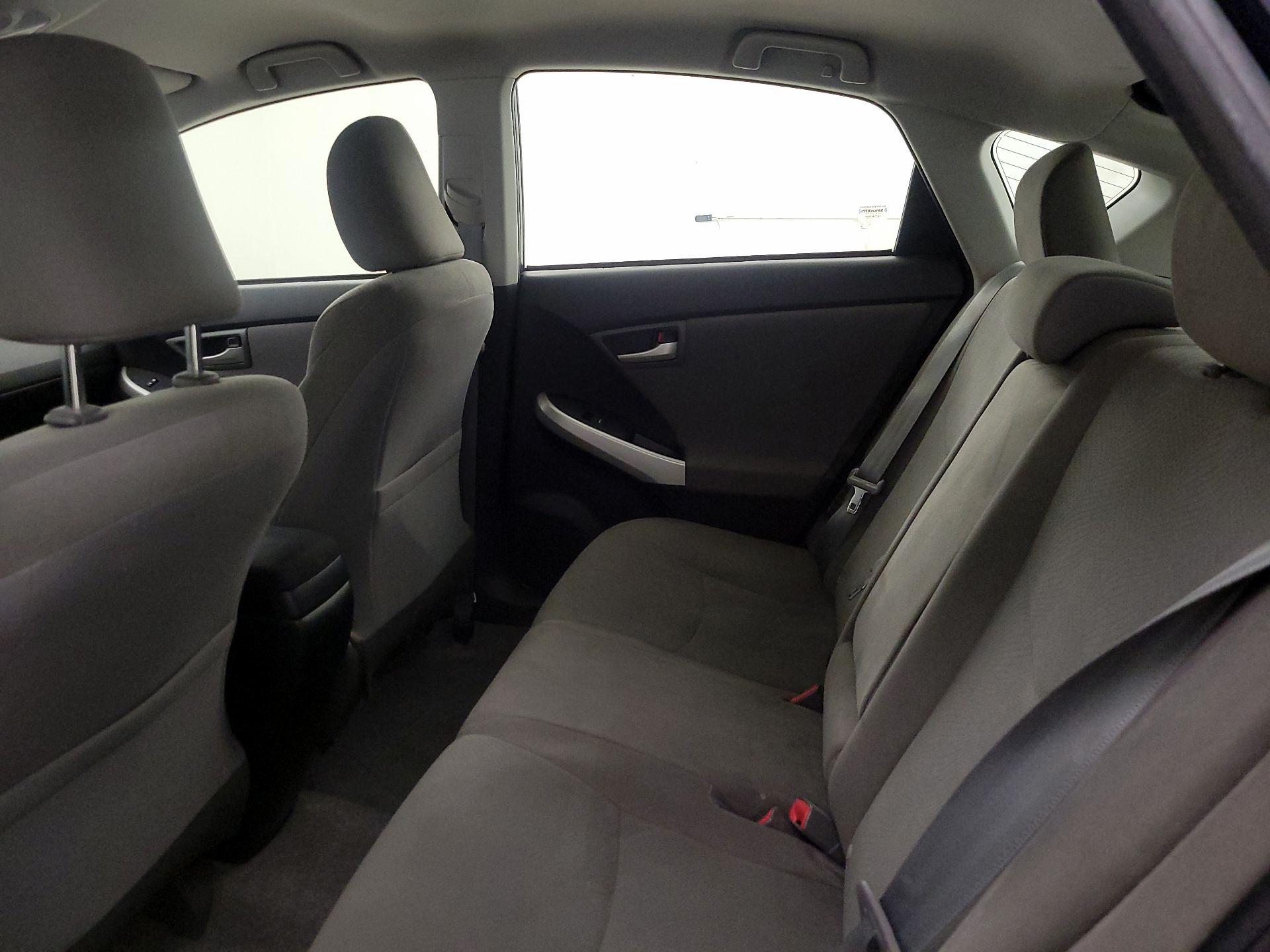 Thumbnail: 2015 Toyota Prius - 19